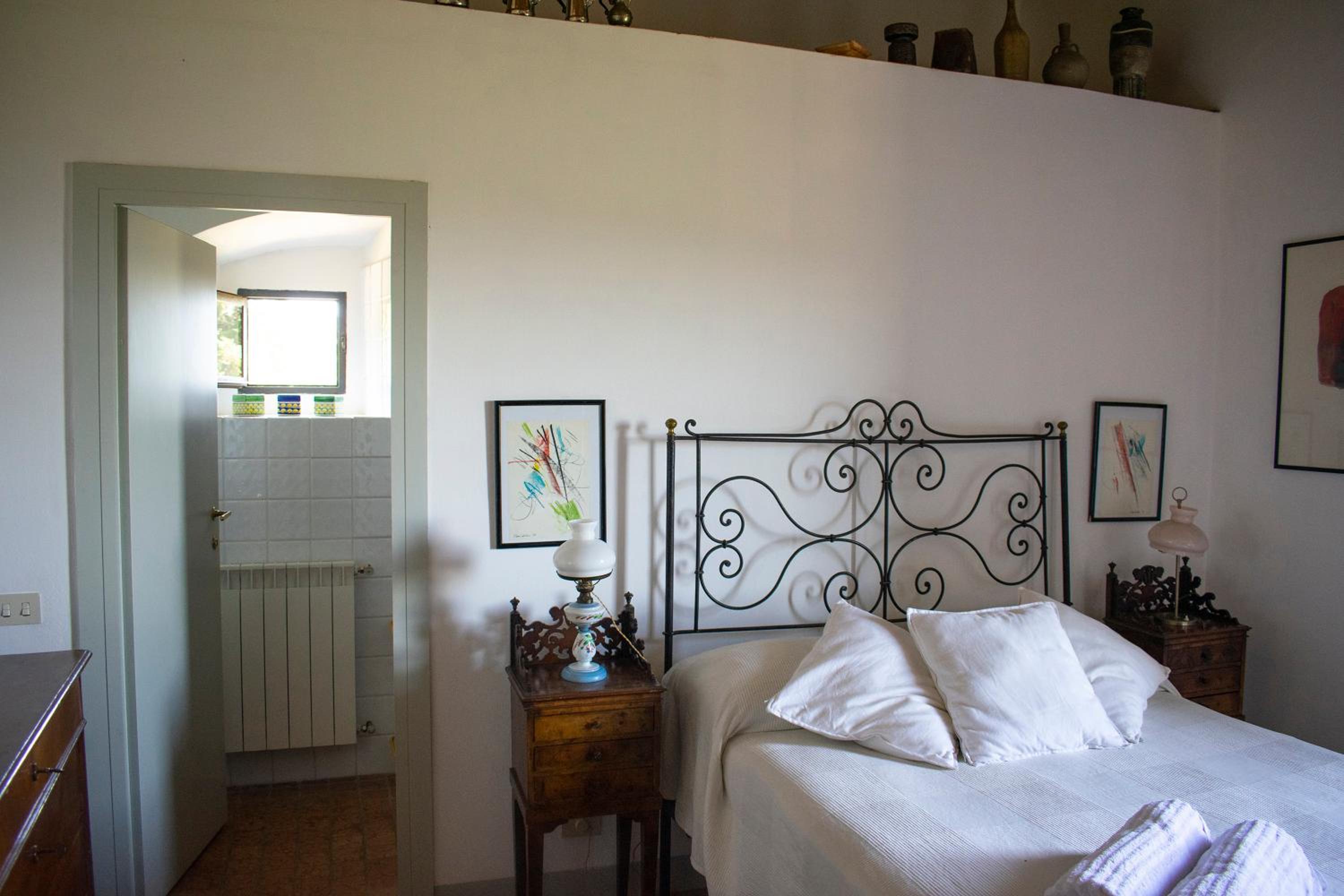 Double Room with Private Bathroom photo 3