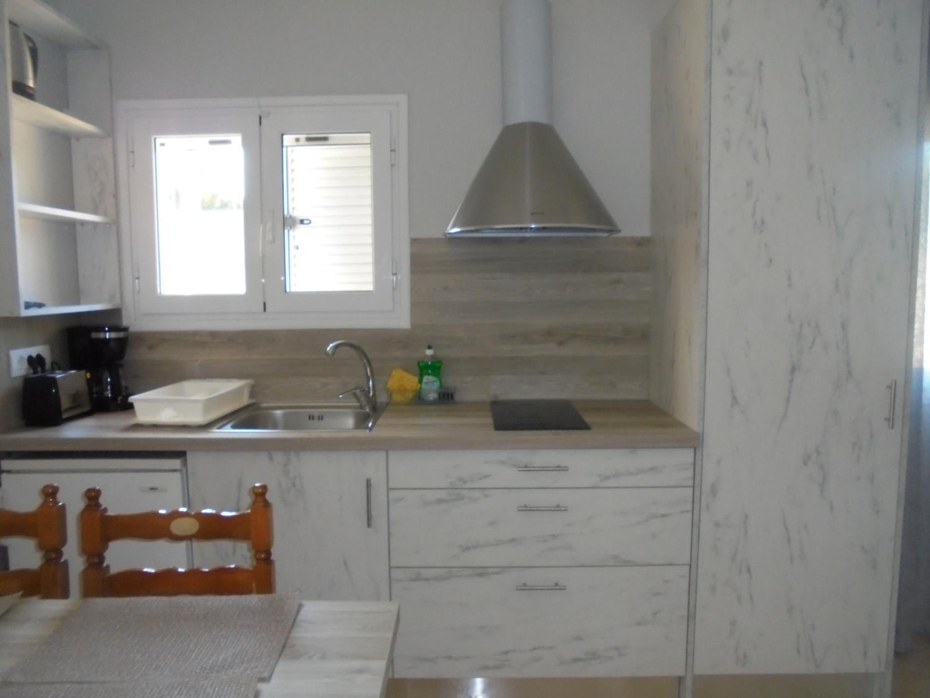 Apartment - Ground Floor - Photo 2