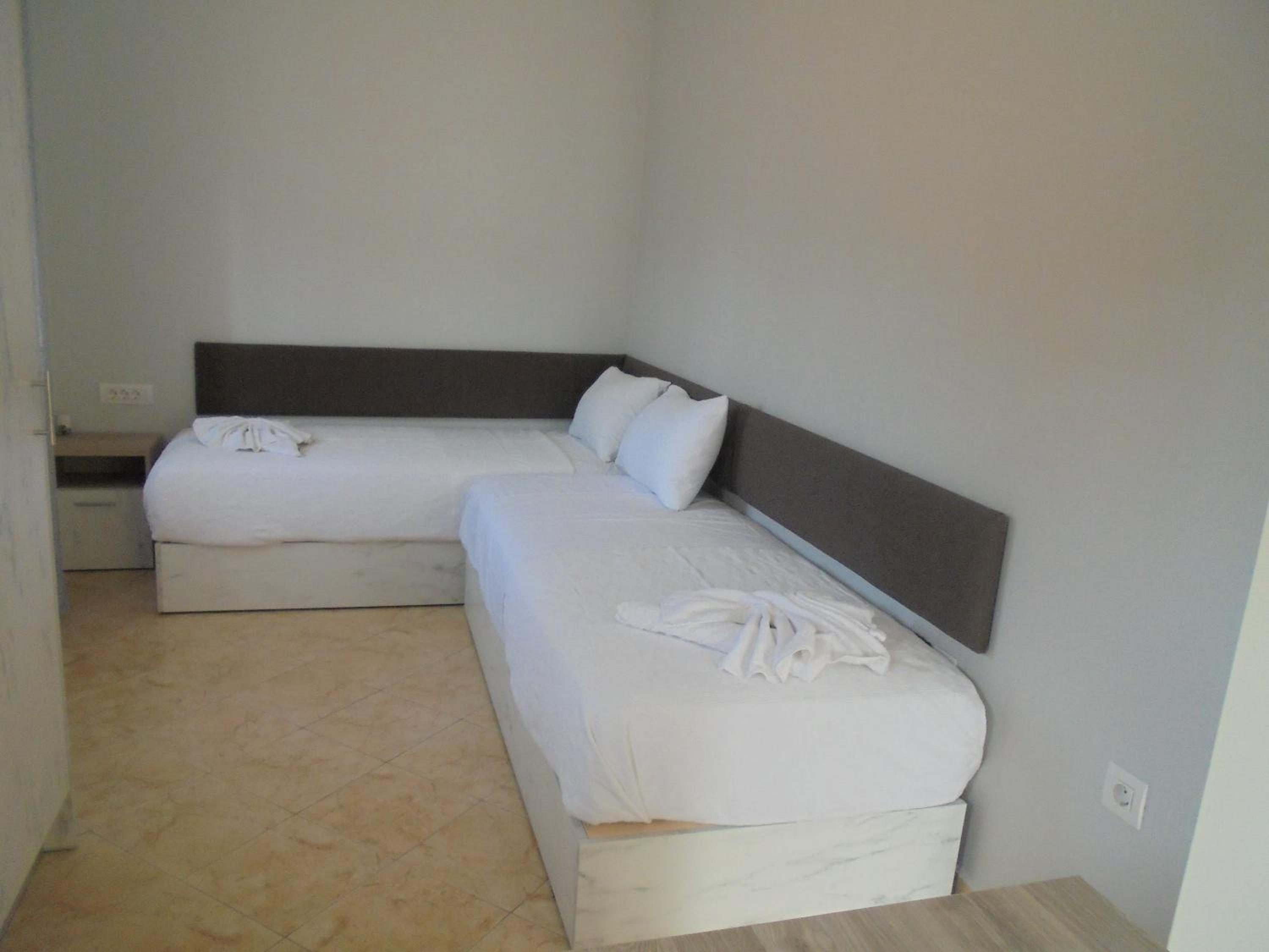 Apartment - Ground Floor - Photo 9