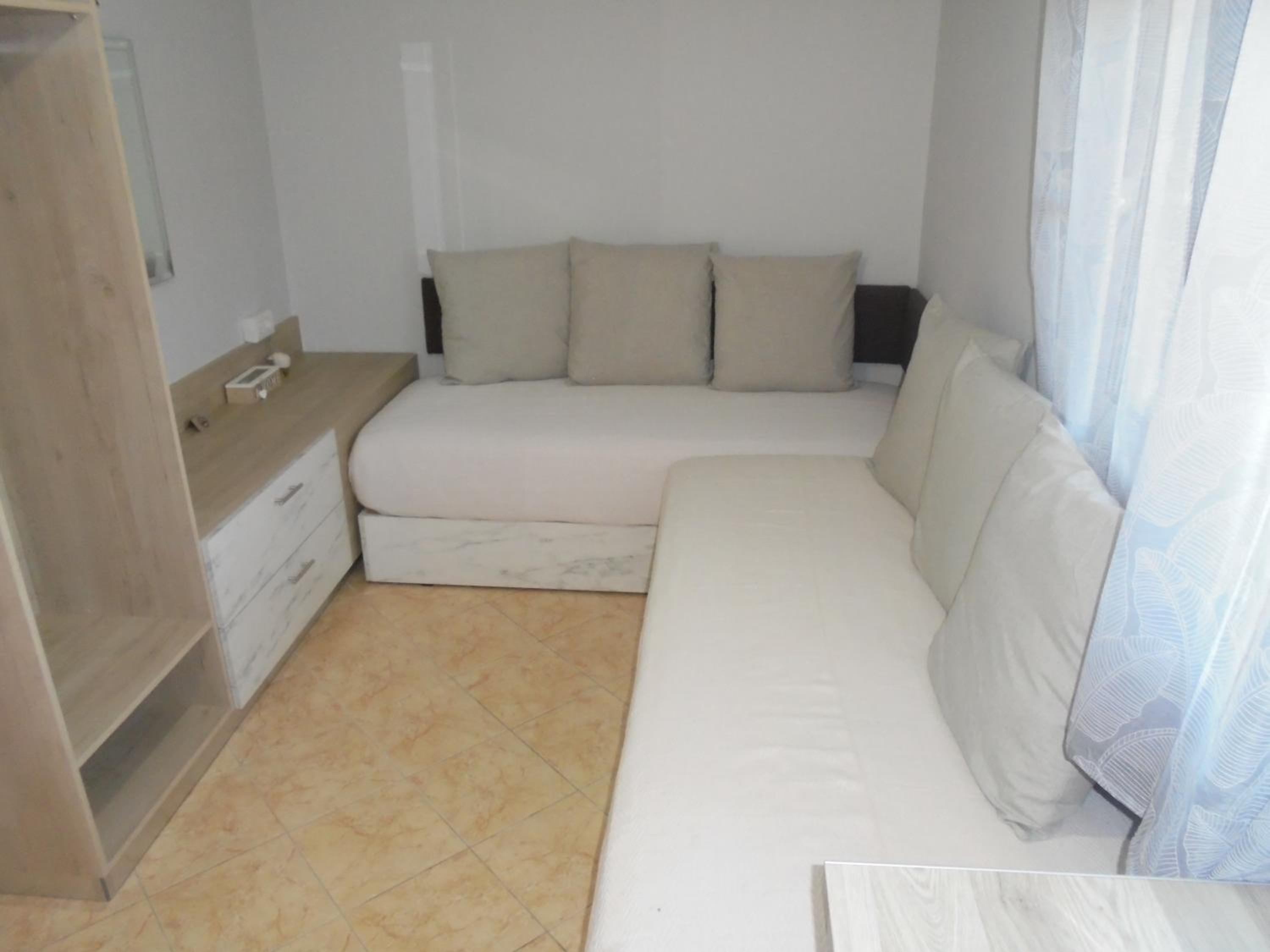 Apartment - Ground Floor - Photo 6