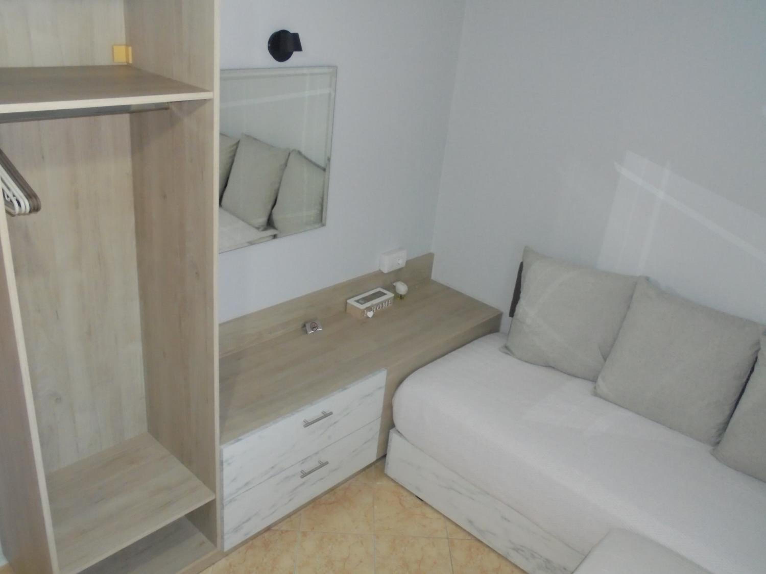 Apartment - Ground Floor - Photo 1