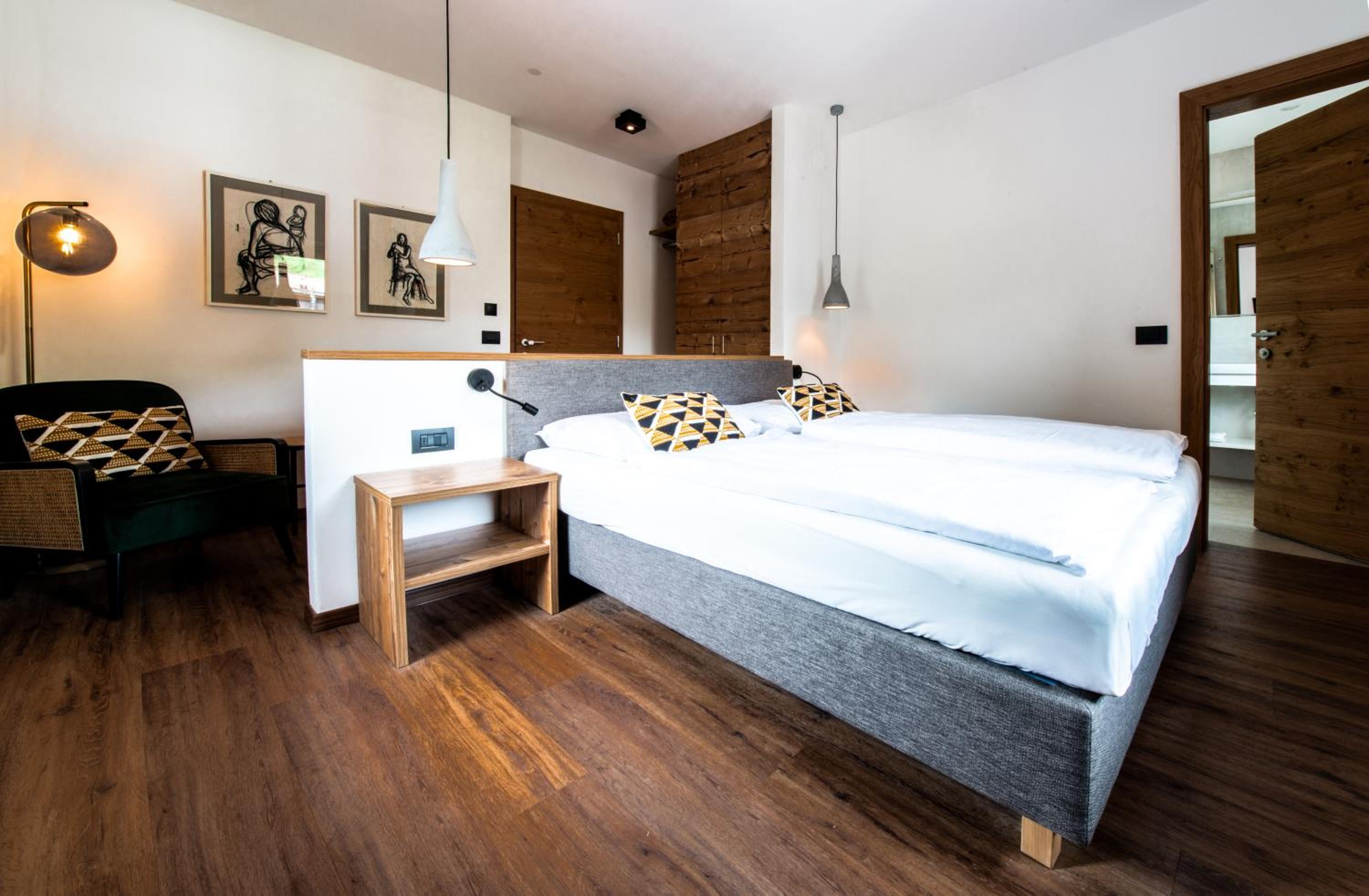 Superior Double or Twin Room - Photo 8