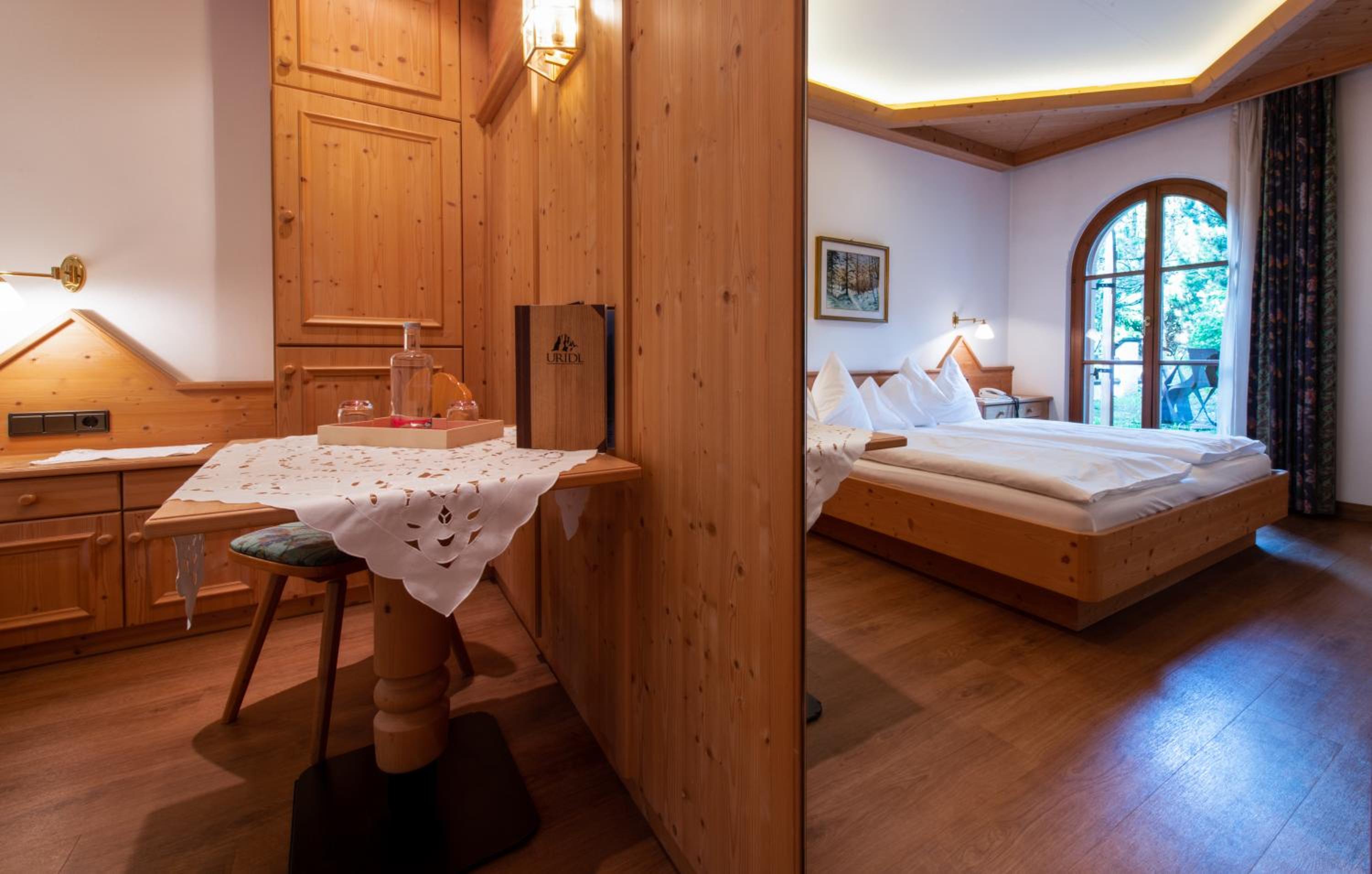 Superior Double or Twin Room - Photo 5