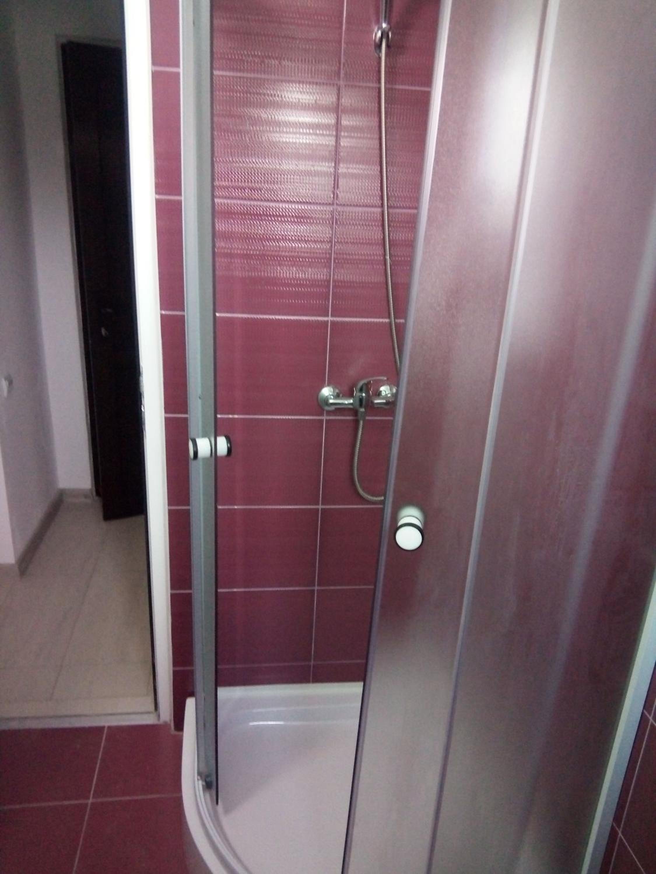 Double Room with Balcony - Photo 2