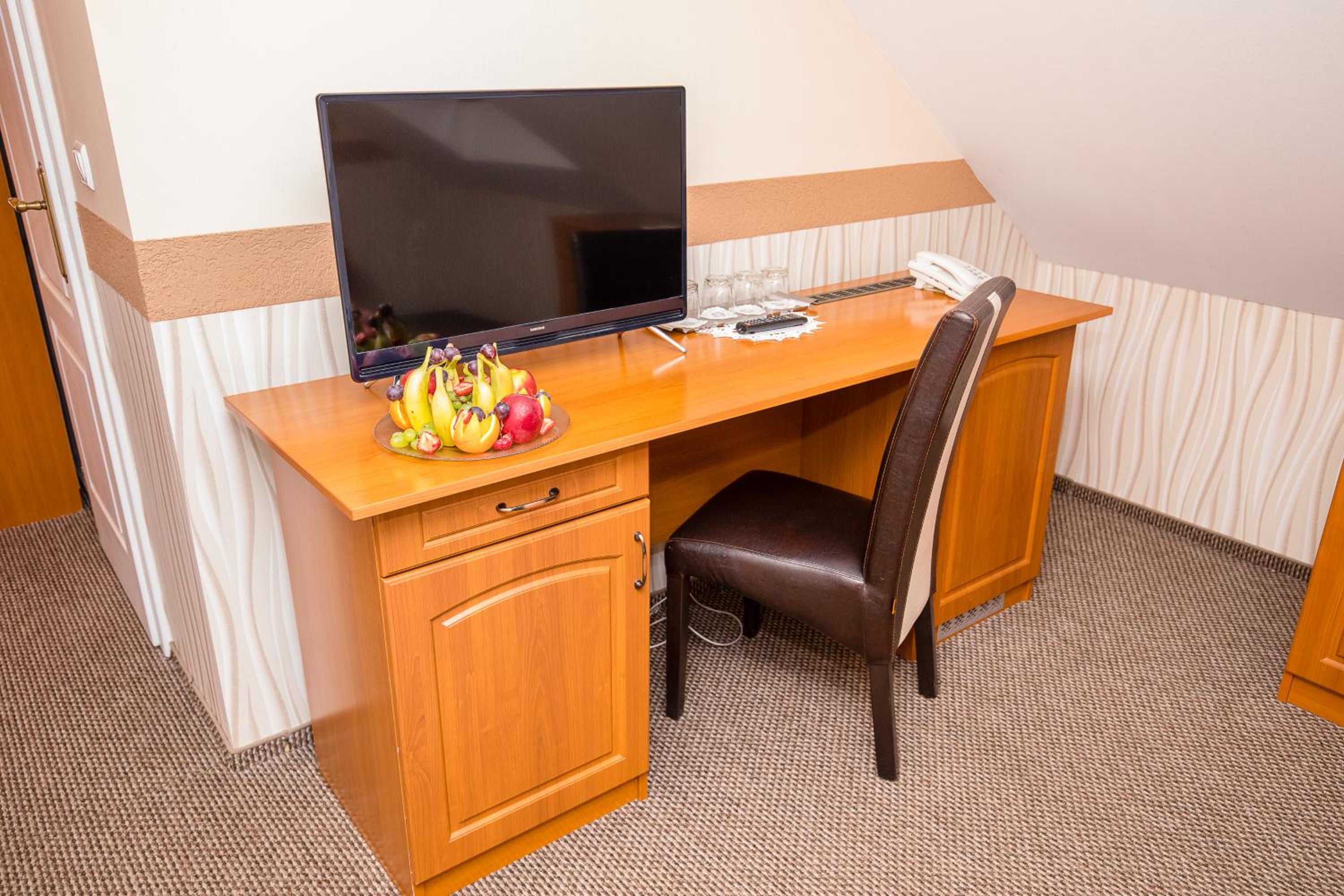 Superior Quadruple Room - Photo 13