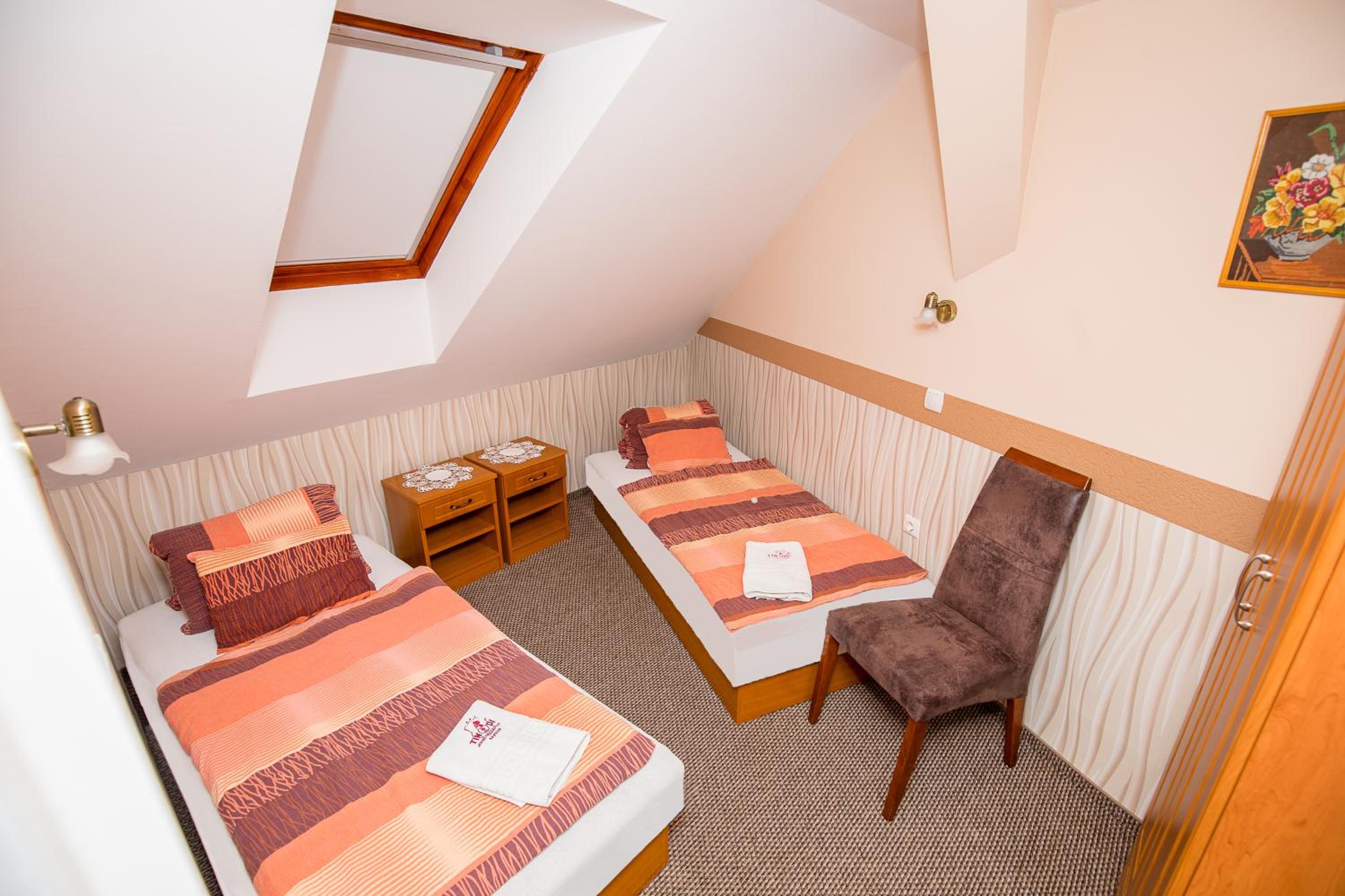 Superior Quadruple Room - Photo 5