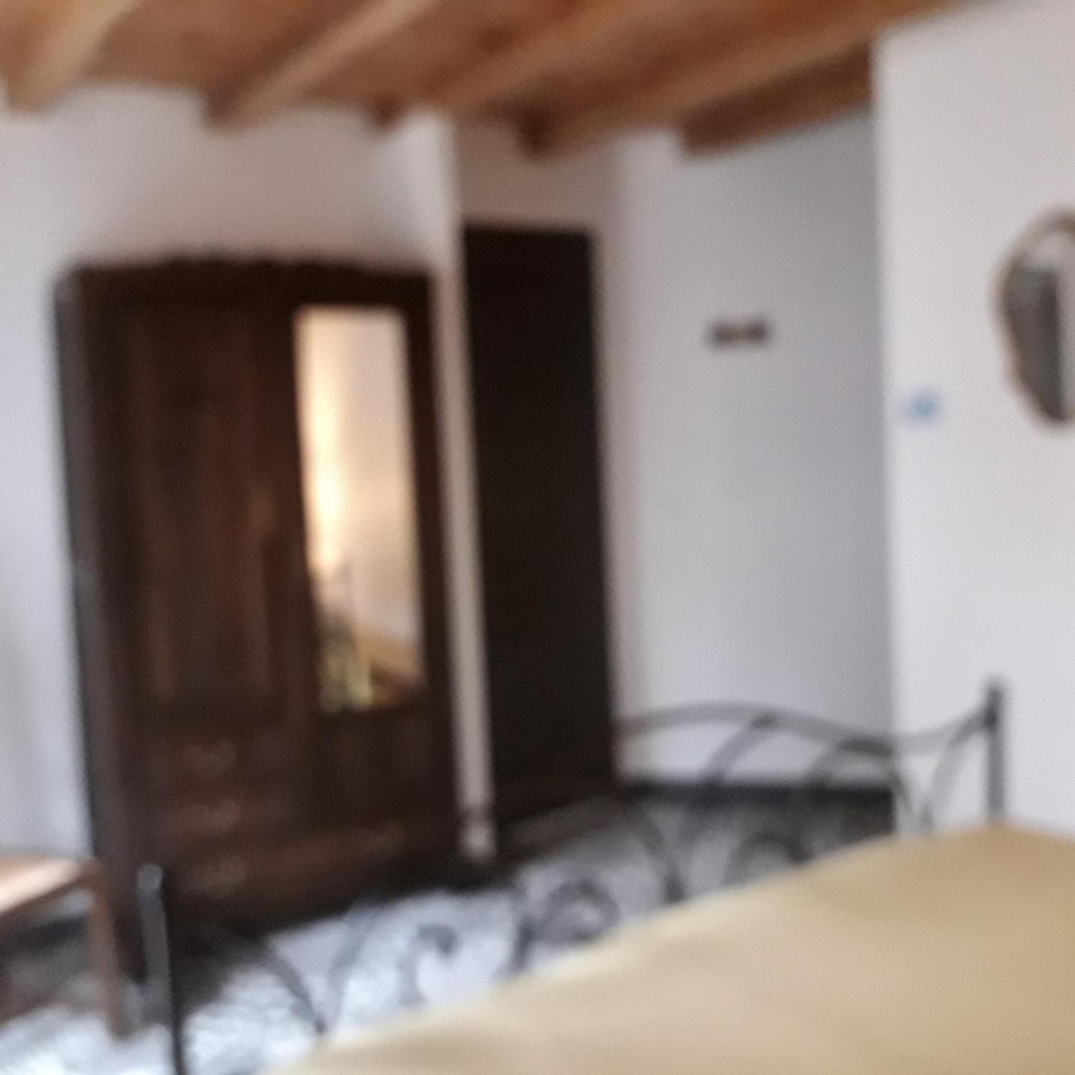 Double Room with Private Bathroom - Photo 2
