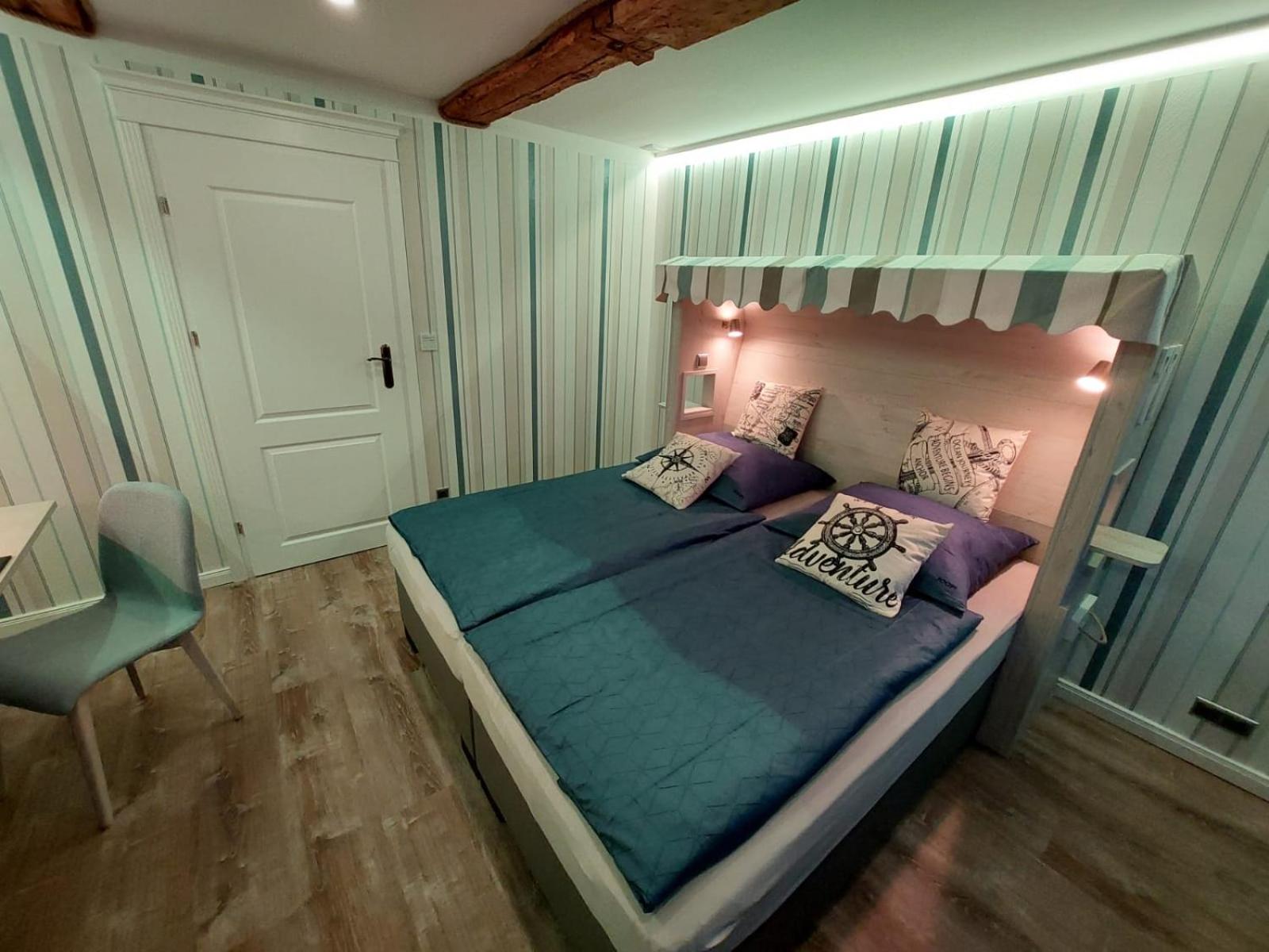 Two-Bedroom Apartment - Photo 9