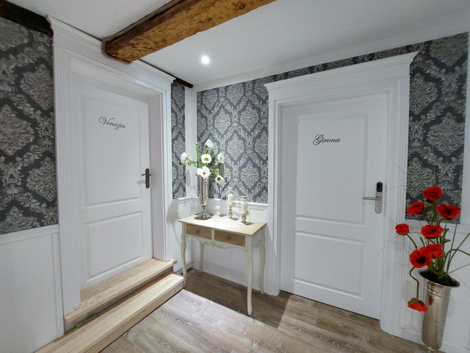 Two-Bedroom Apartment - Photo 12