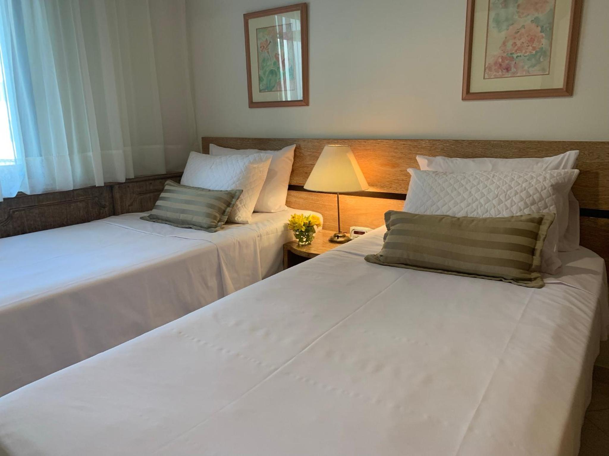 Standard Twin Room - Photo 2