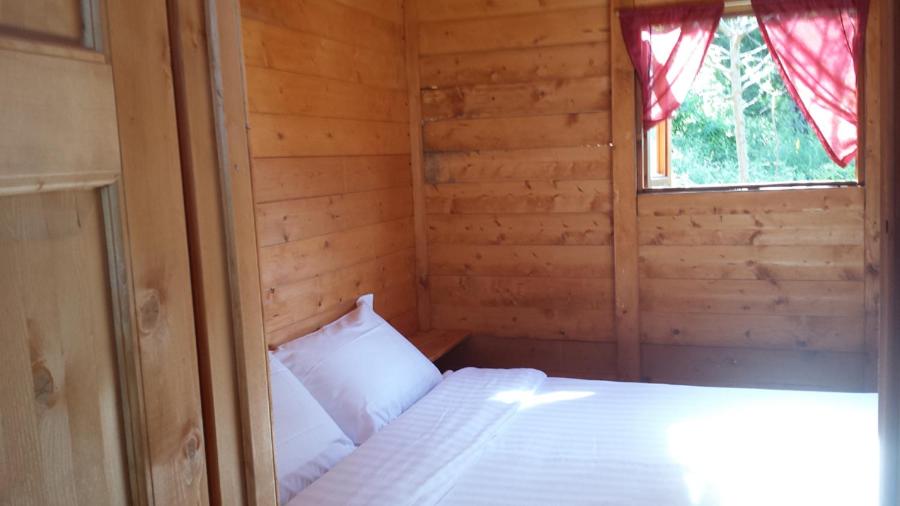 Mobile Home with Shared Bathroom (2 Adults)