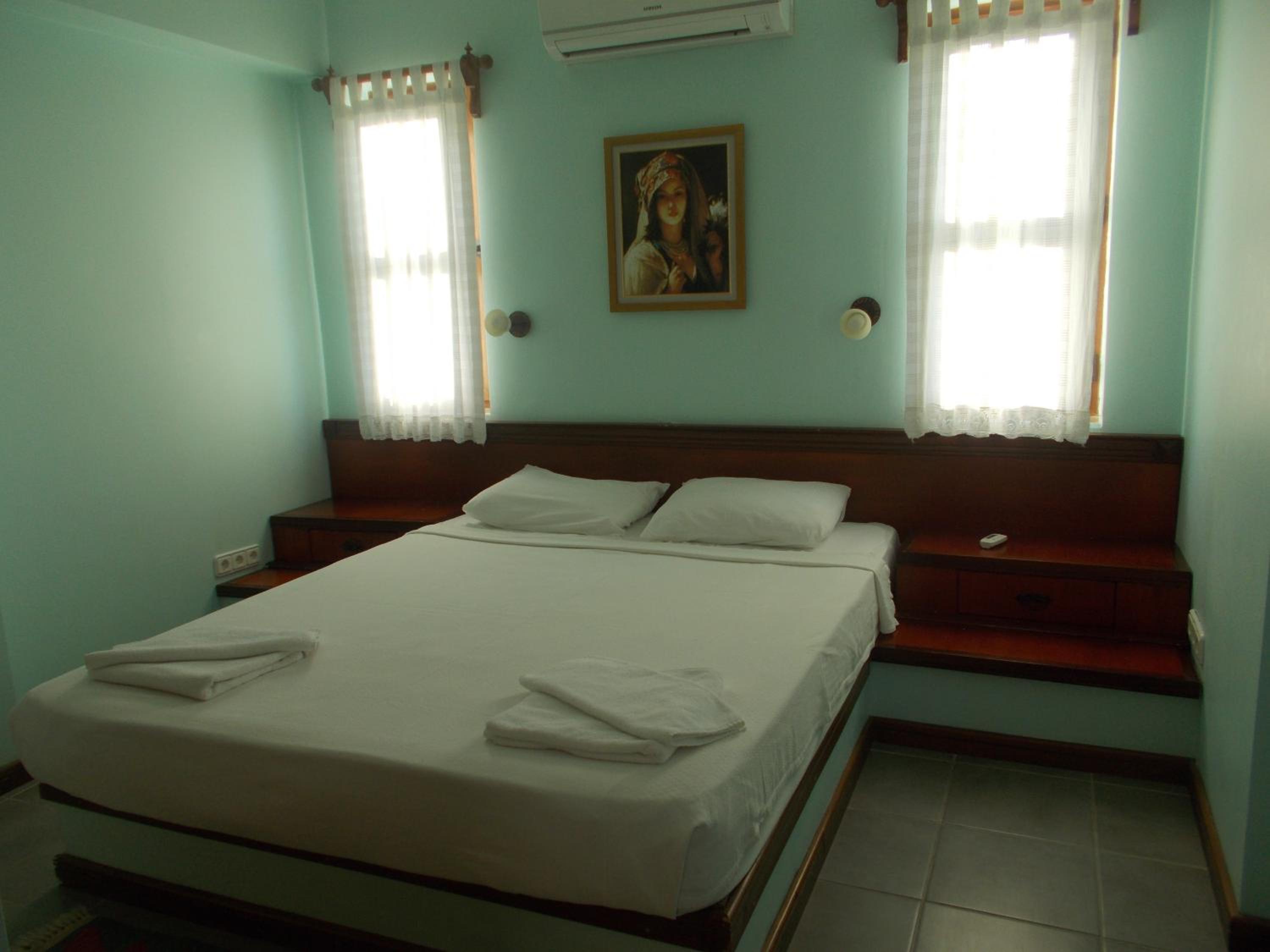 One-Bedroom Apartment (2 Adults)