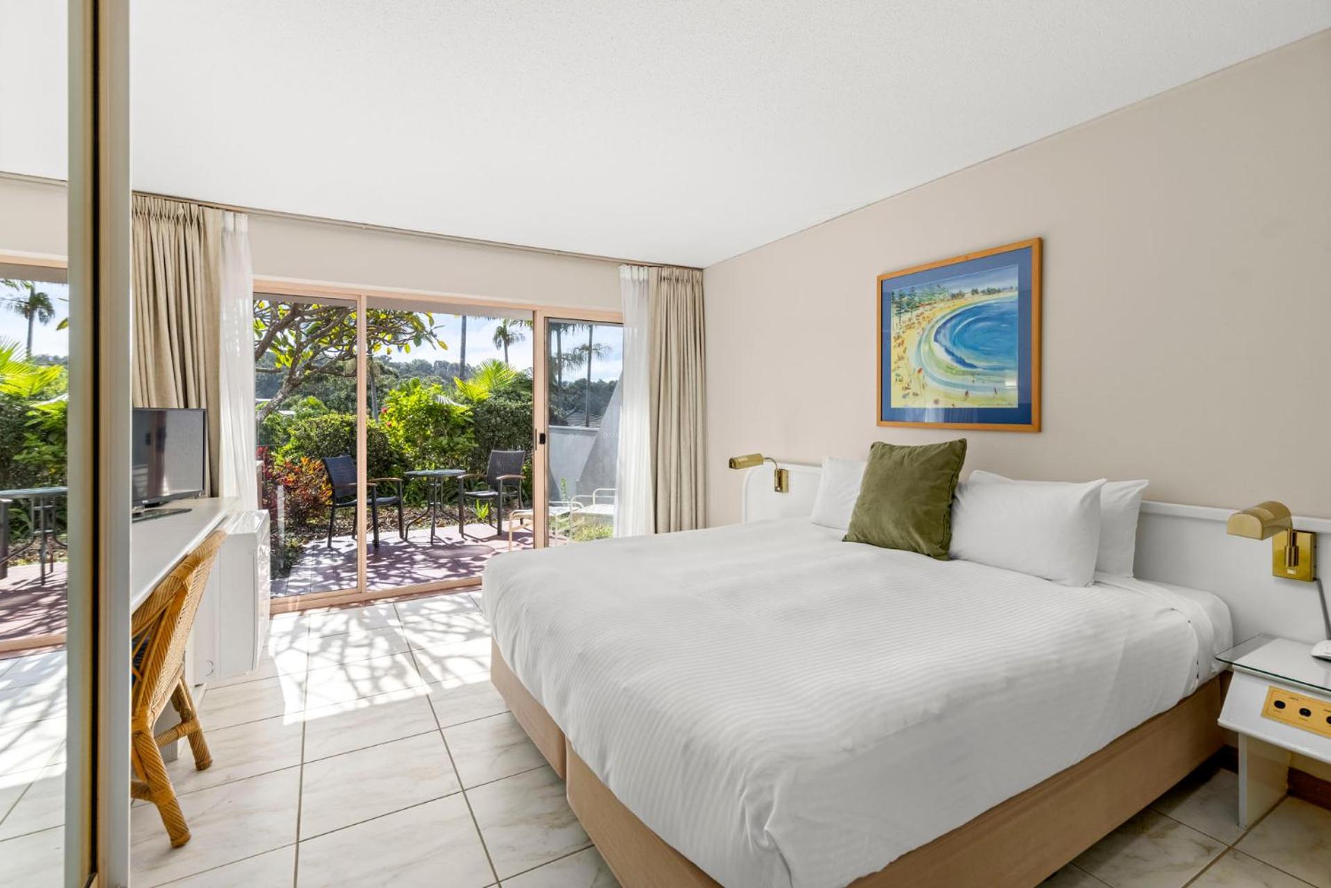 Three Bedroom Dual Key Garden Suite