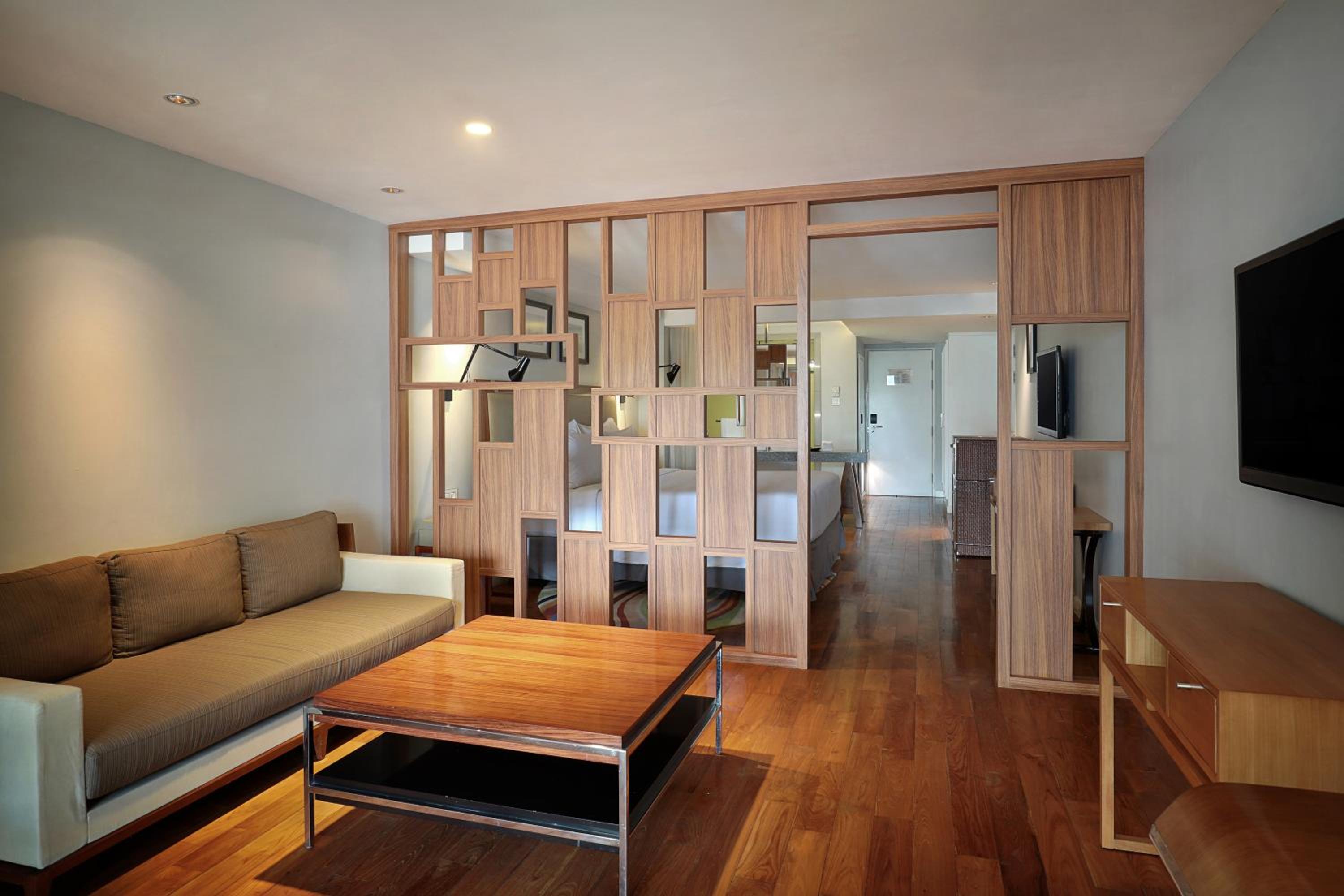 Executive King Room