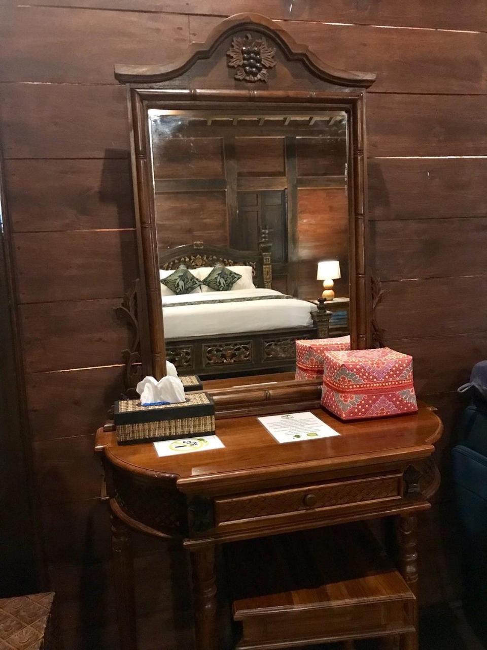 Deluxe Room - Photo 6
