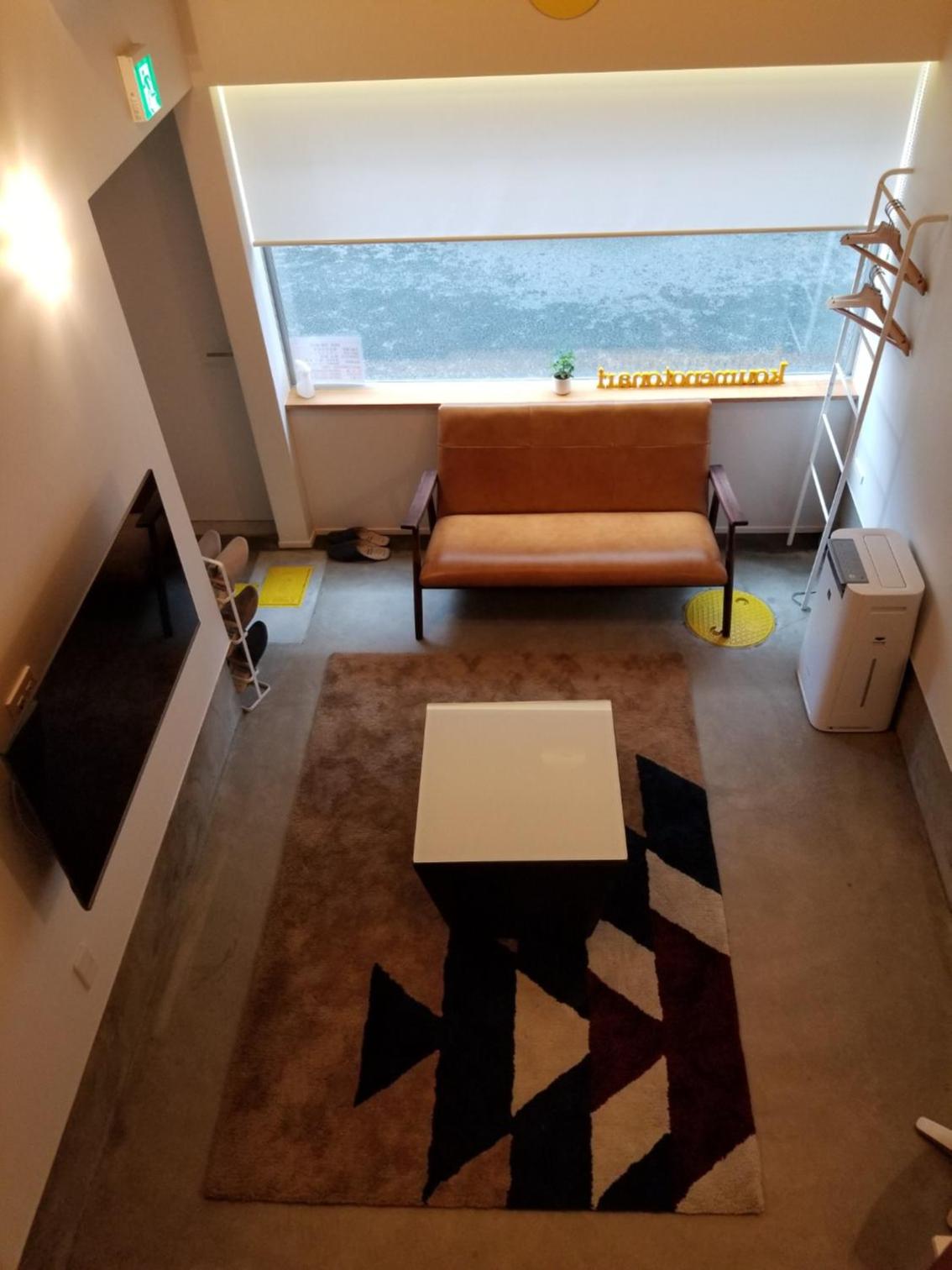 One-Bedroom House - Photo 21