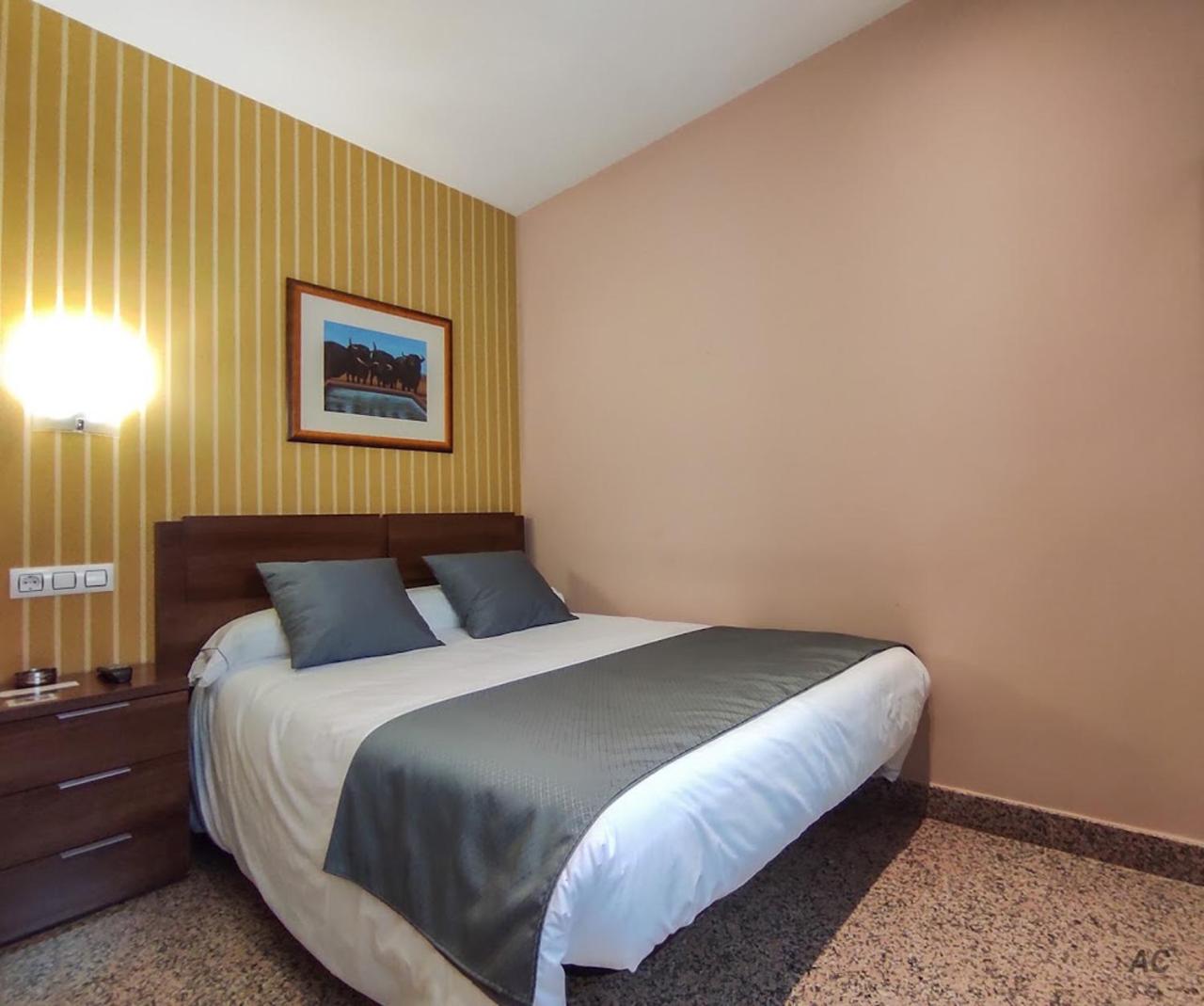 Small Single Room