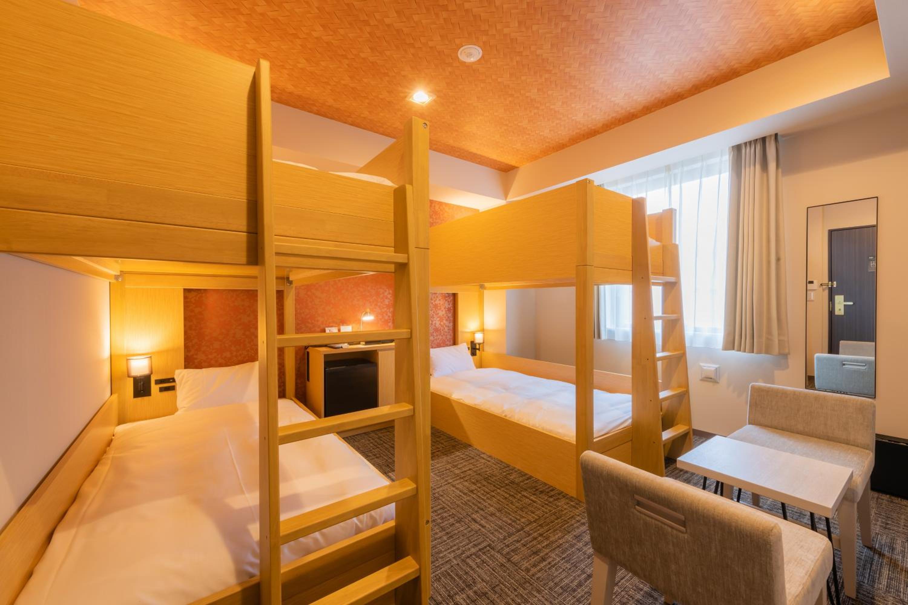 Quadruple Room with Bunk Beds photo 2