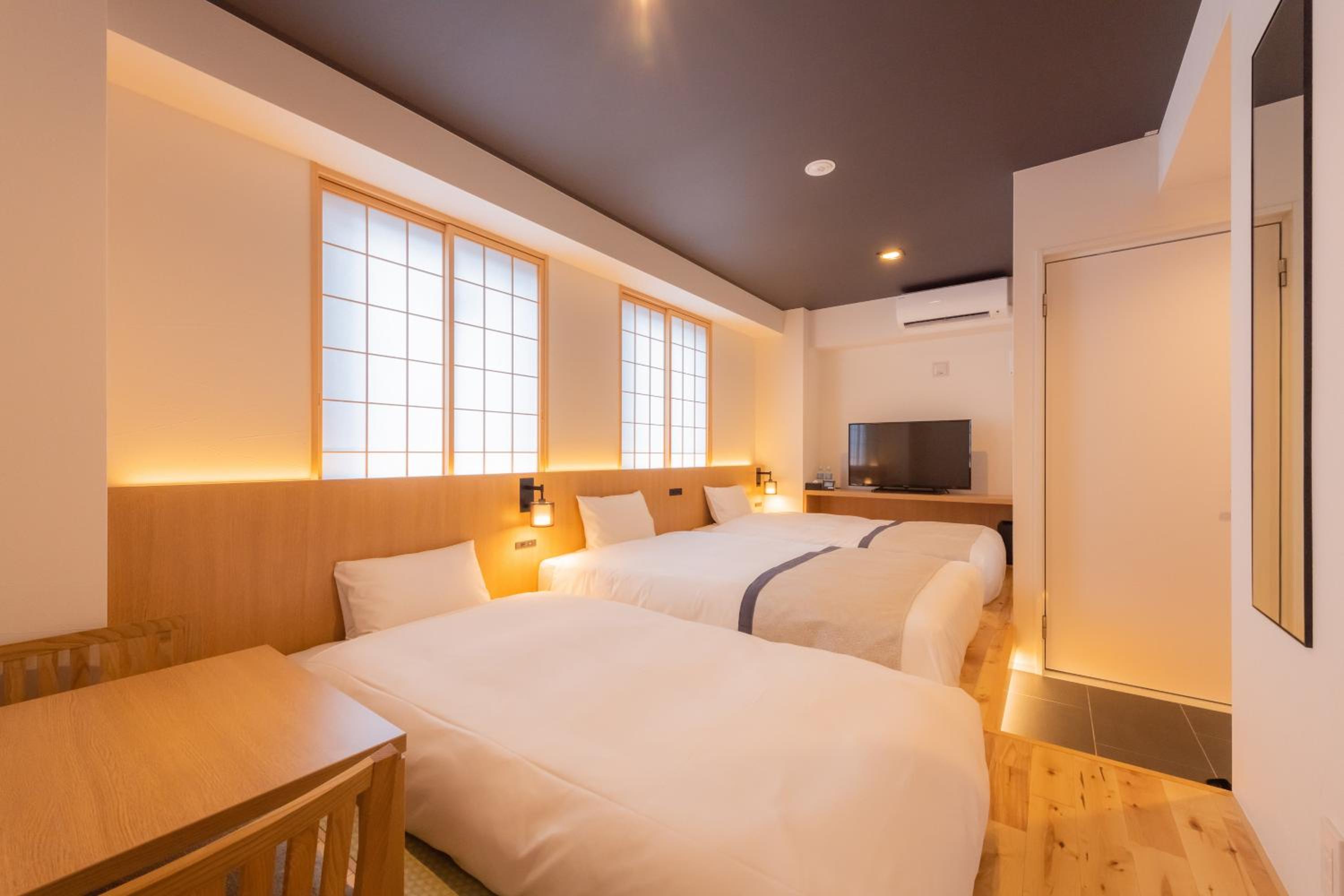 Japanese Modern Twin Room photo 2