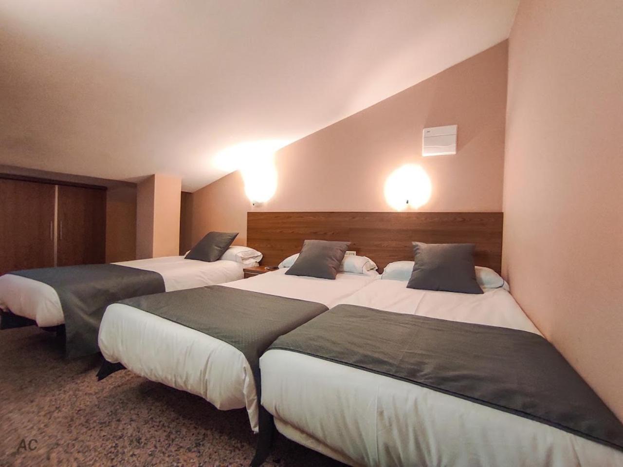 Economy Quadruple Room with Fan