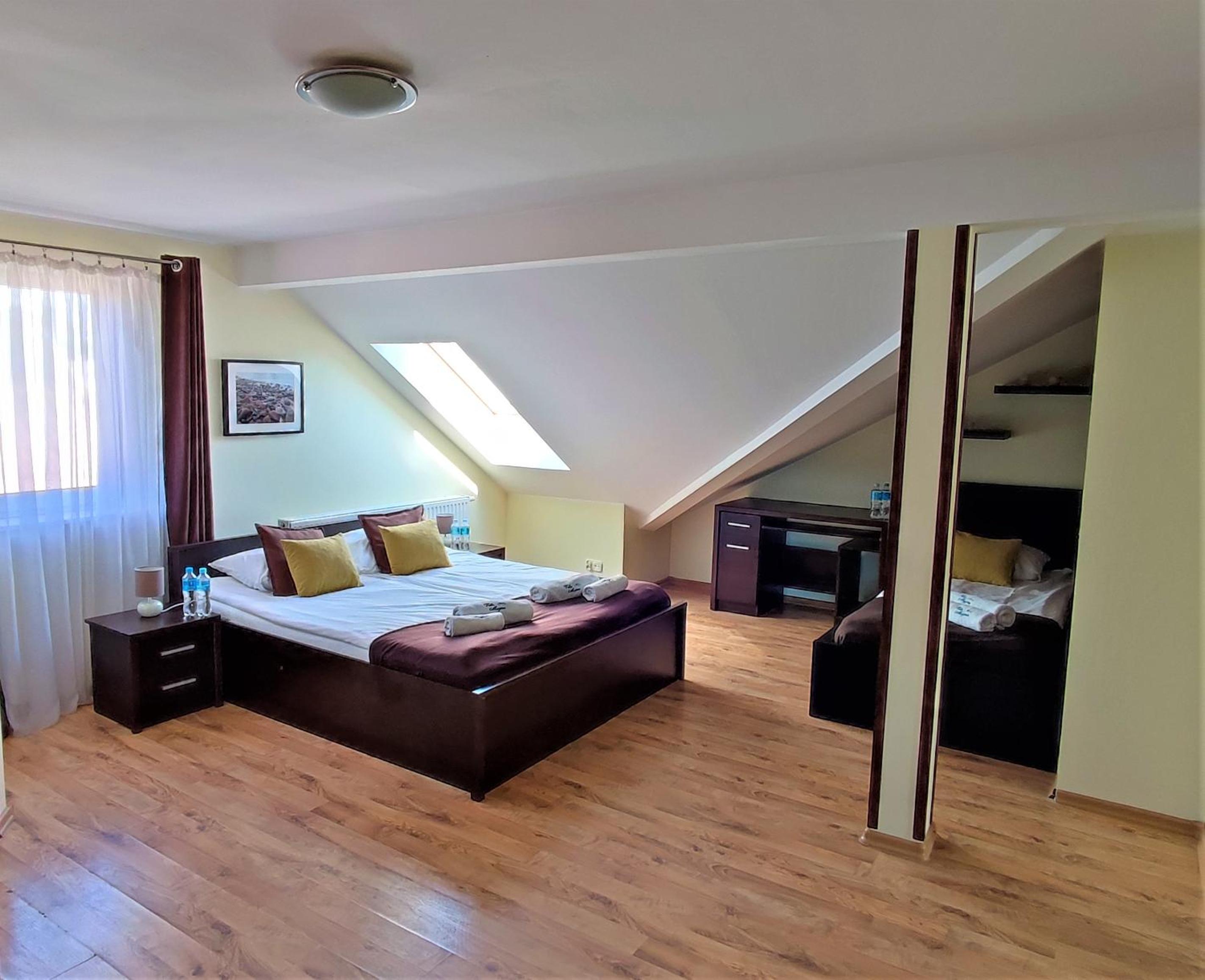 Apartment (4 Adults) - Photo 2