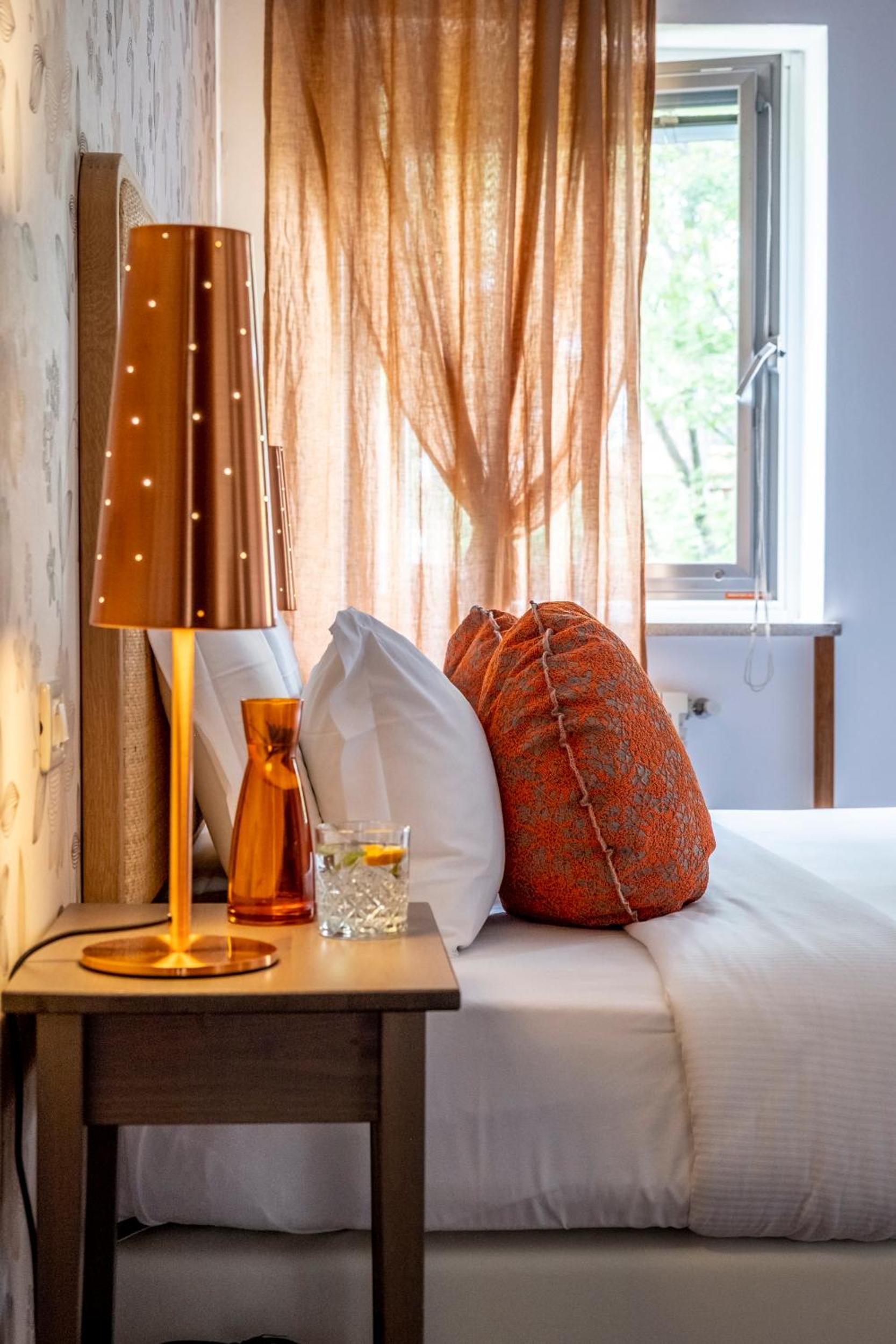 Superior Double Room - Photo 9