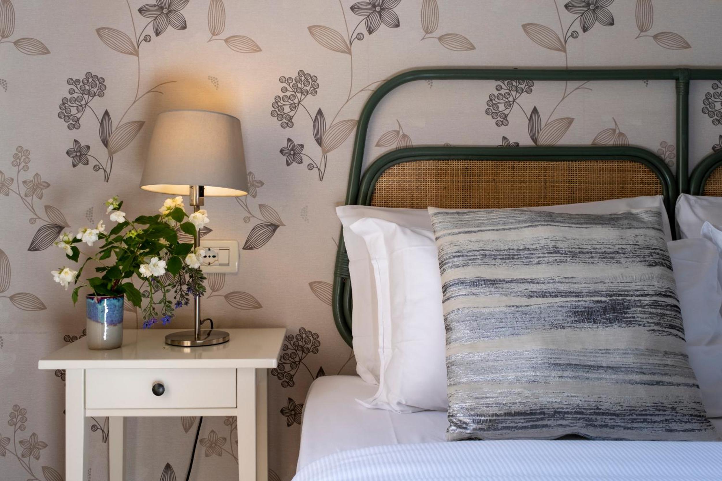 Superior Double Room - Photo 11