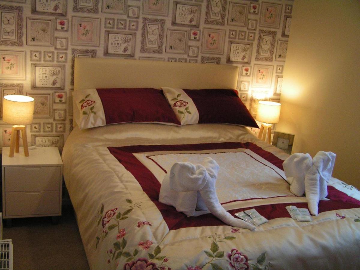 Double Room - Photo 3