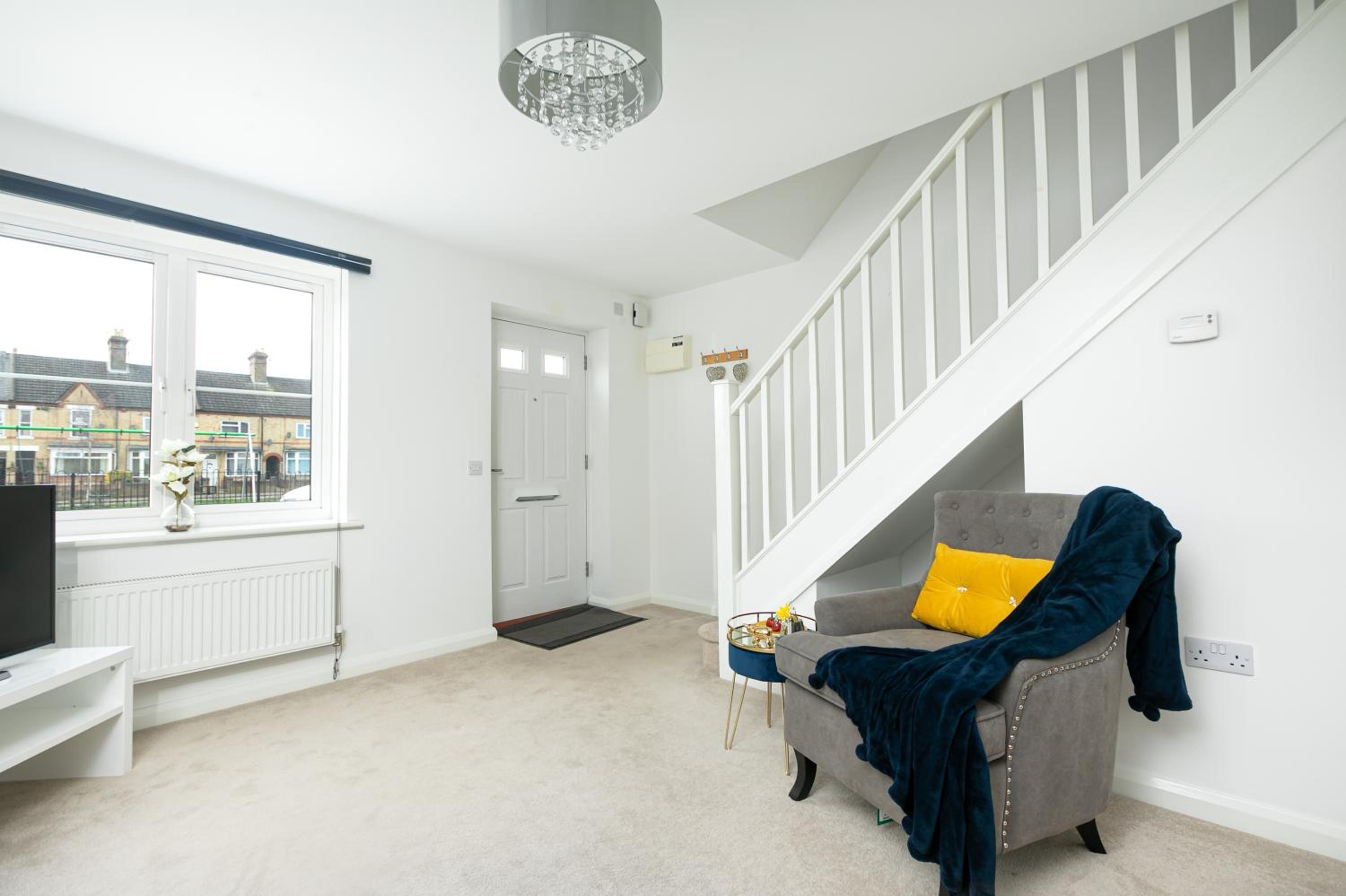 Two-Bedroom House photo 3