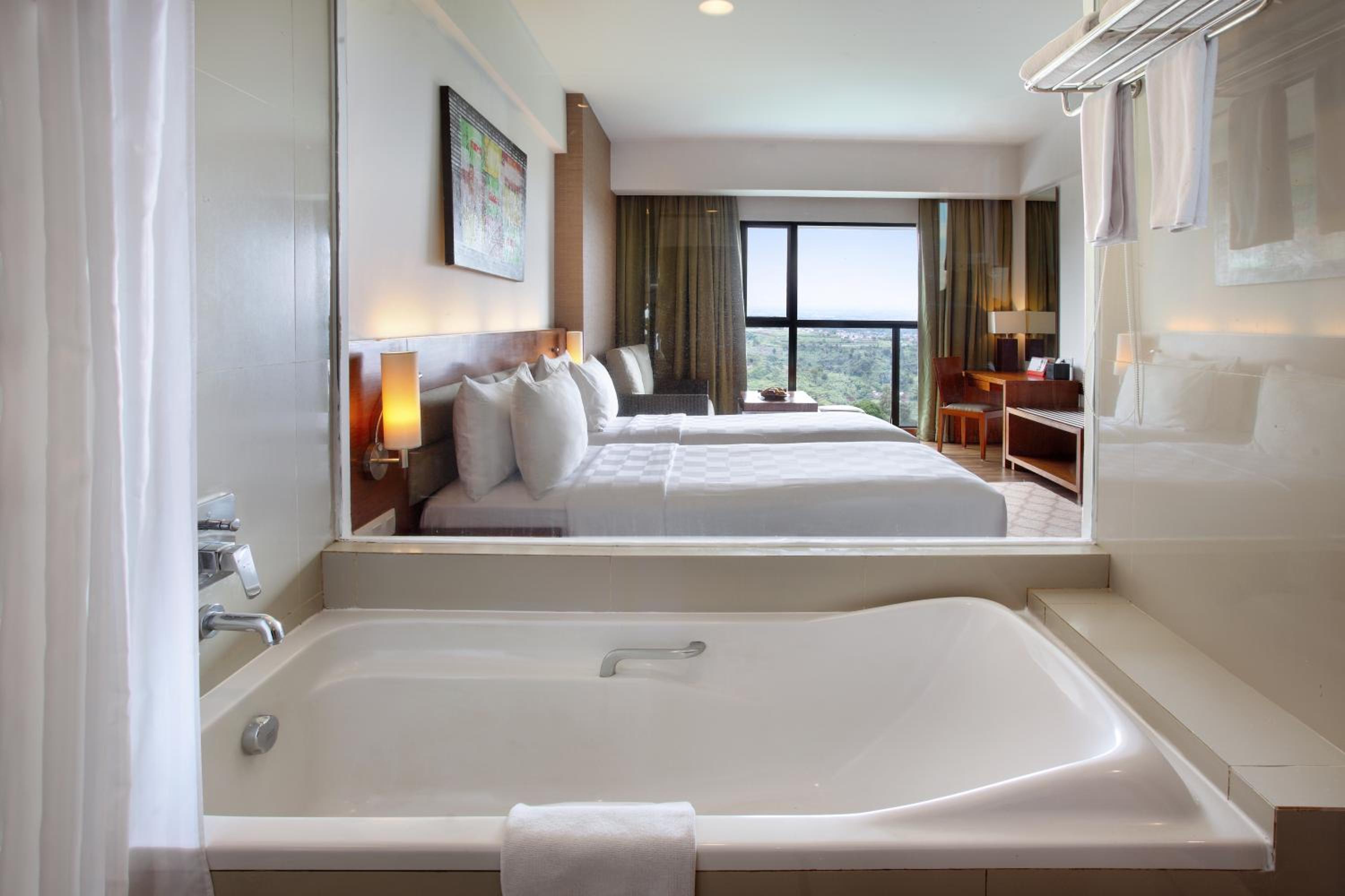 Grand Deluxe Twin Room - Photo 4