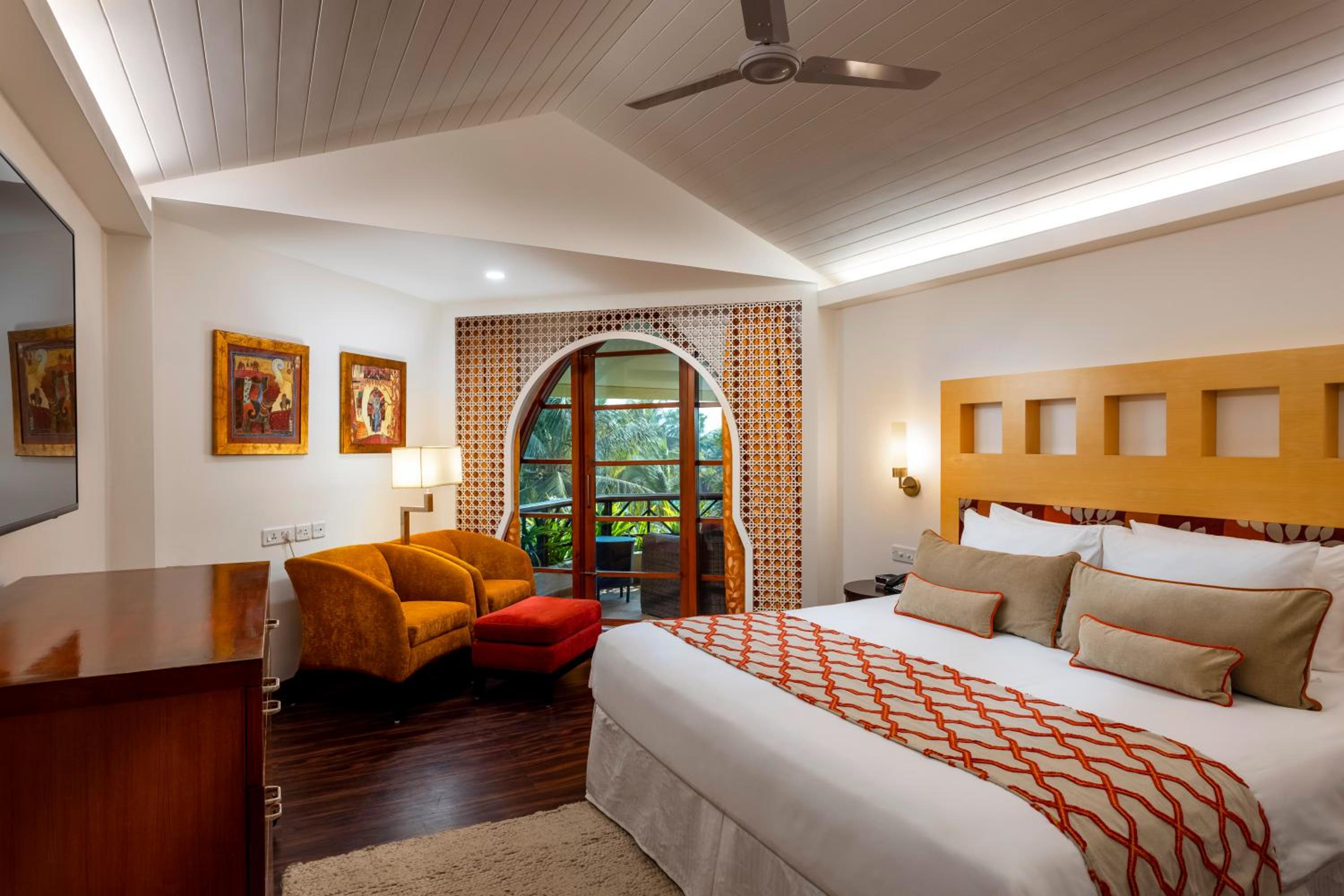 Deluxe Suite  - Photo 16