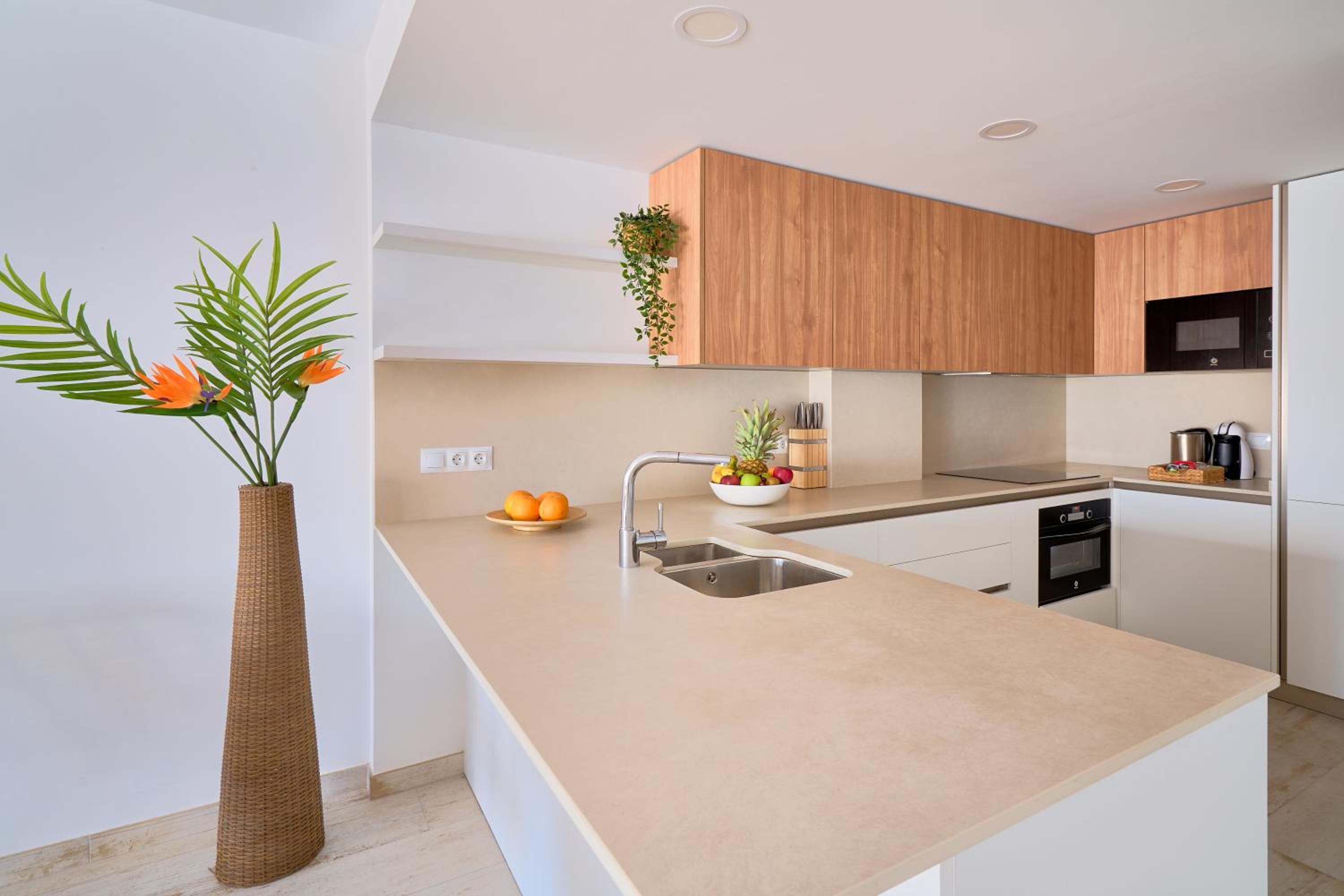Superior Apartment - Photo 7