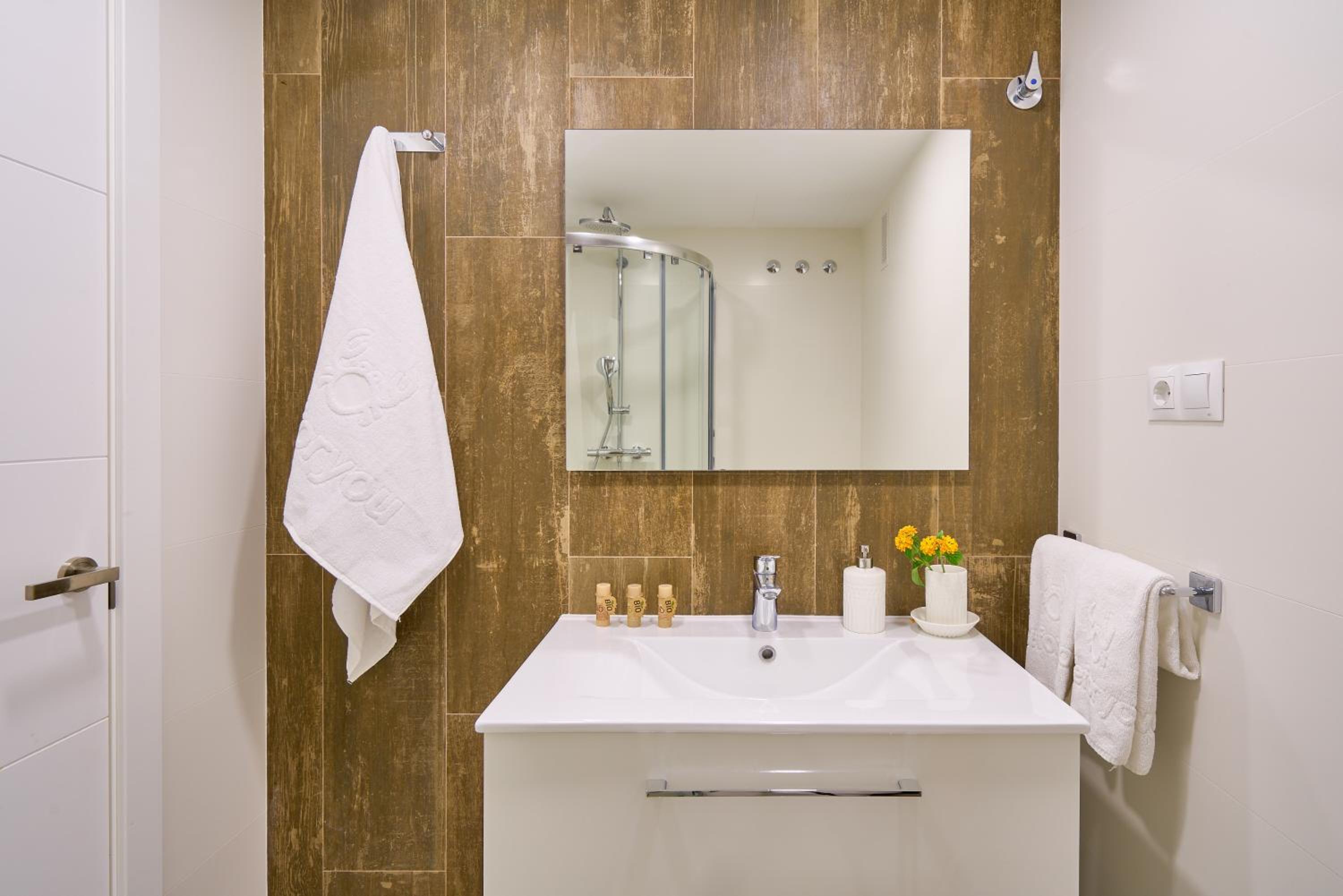 Superior Apartment - Photo 9