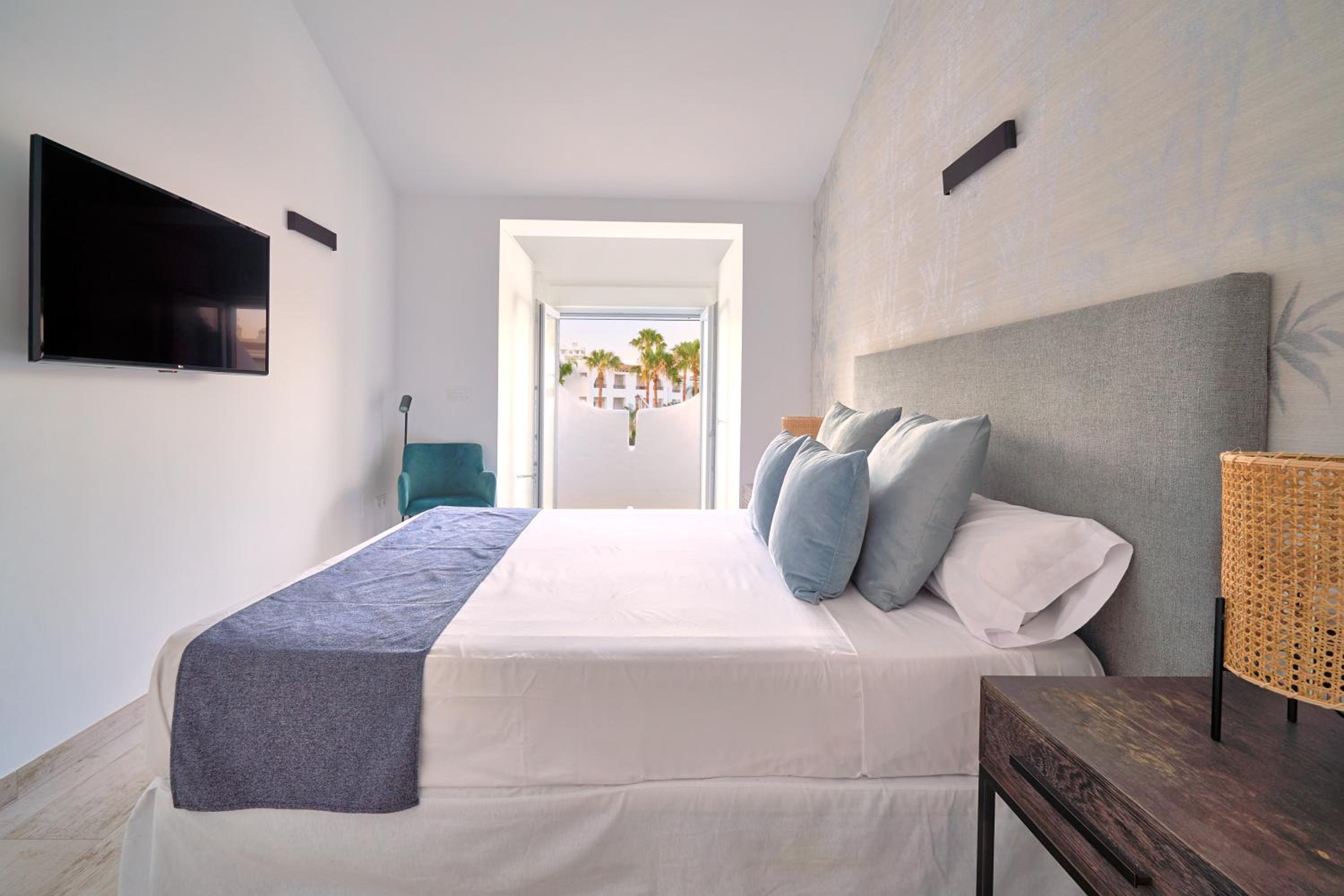 Superior Apartment - Photo 10