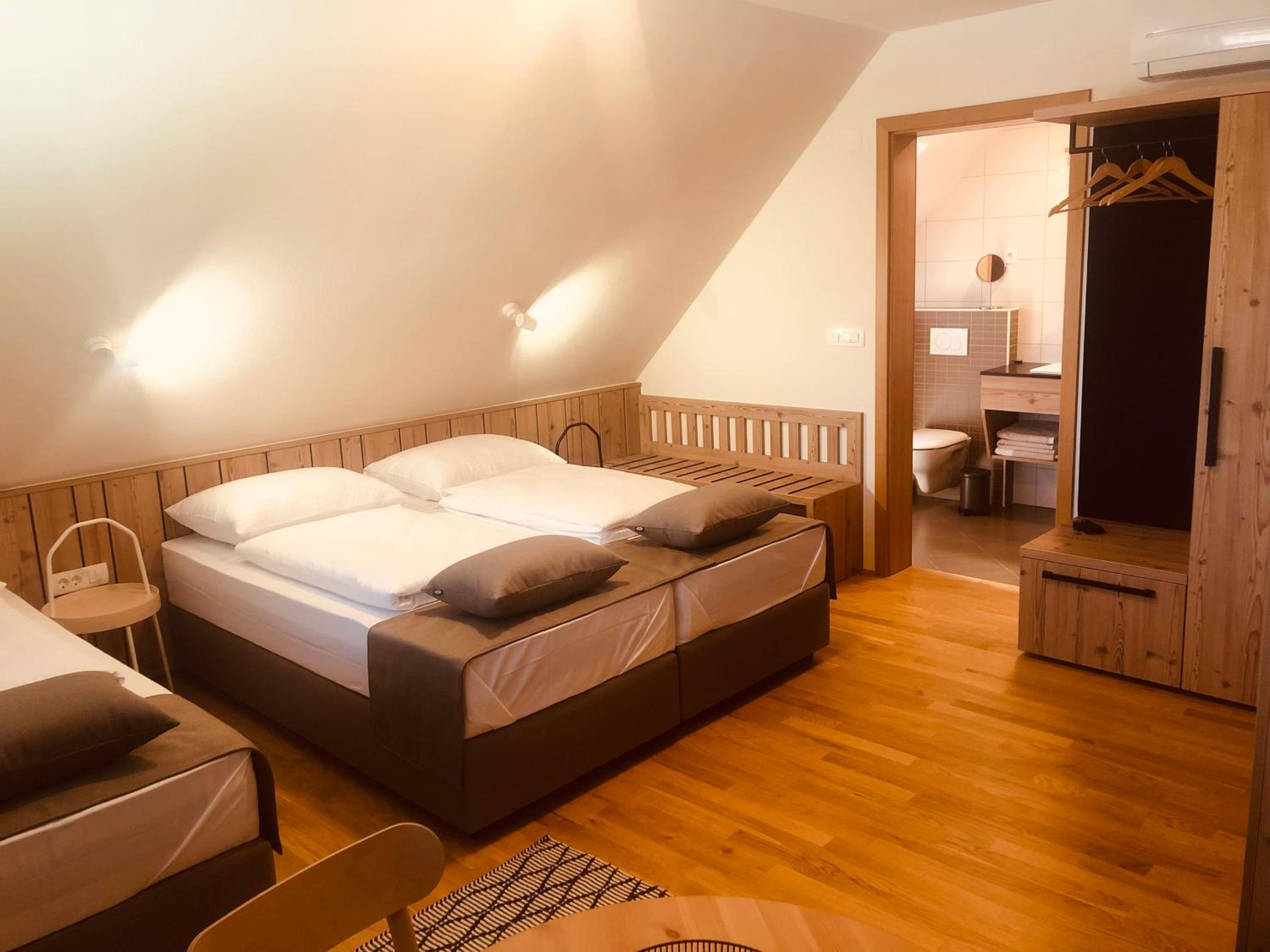 Luxury Triple Room - Photo 4
