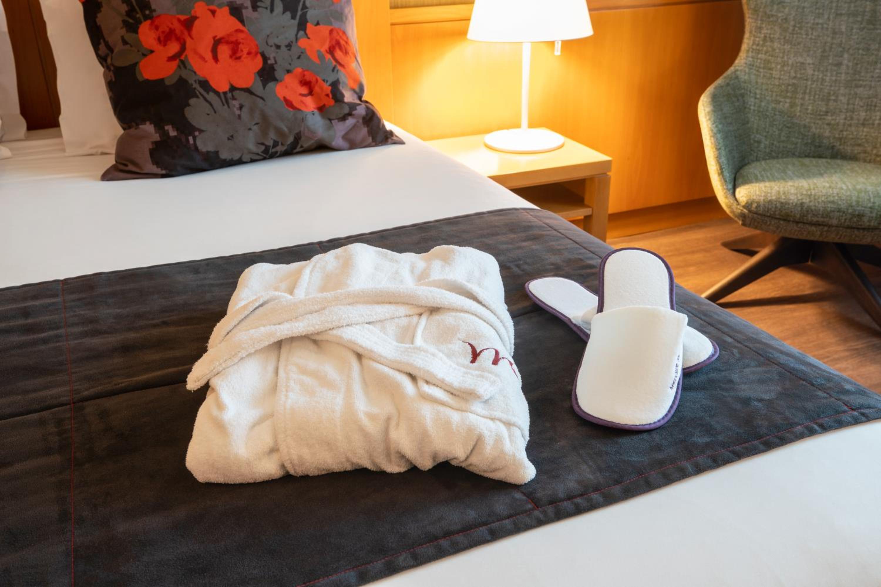 Superior Room with 1 Double Bed - Photo 11