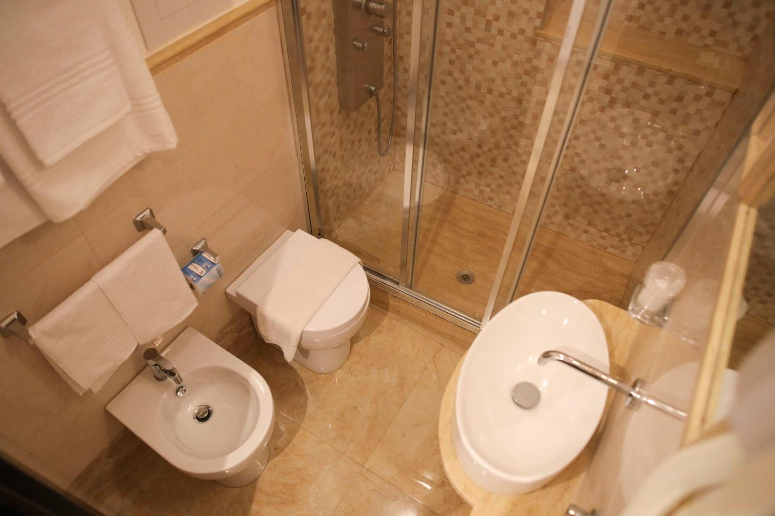 Comfort Double or Twin Room - Photo 14