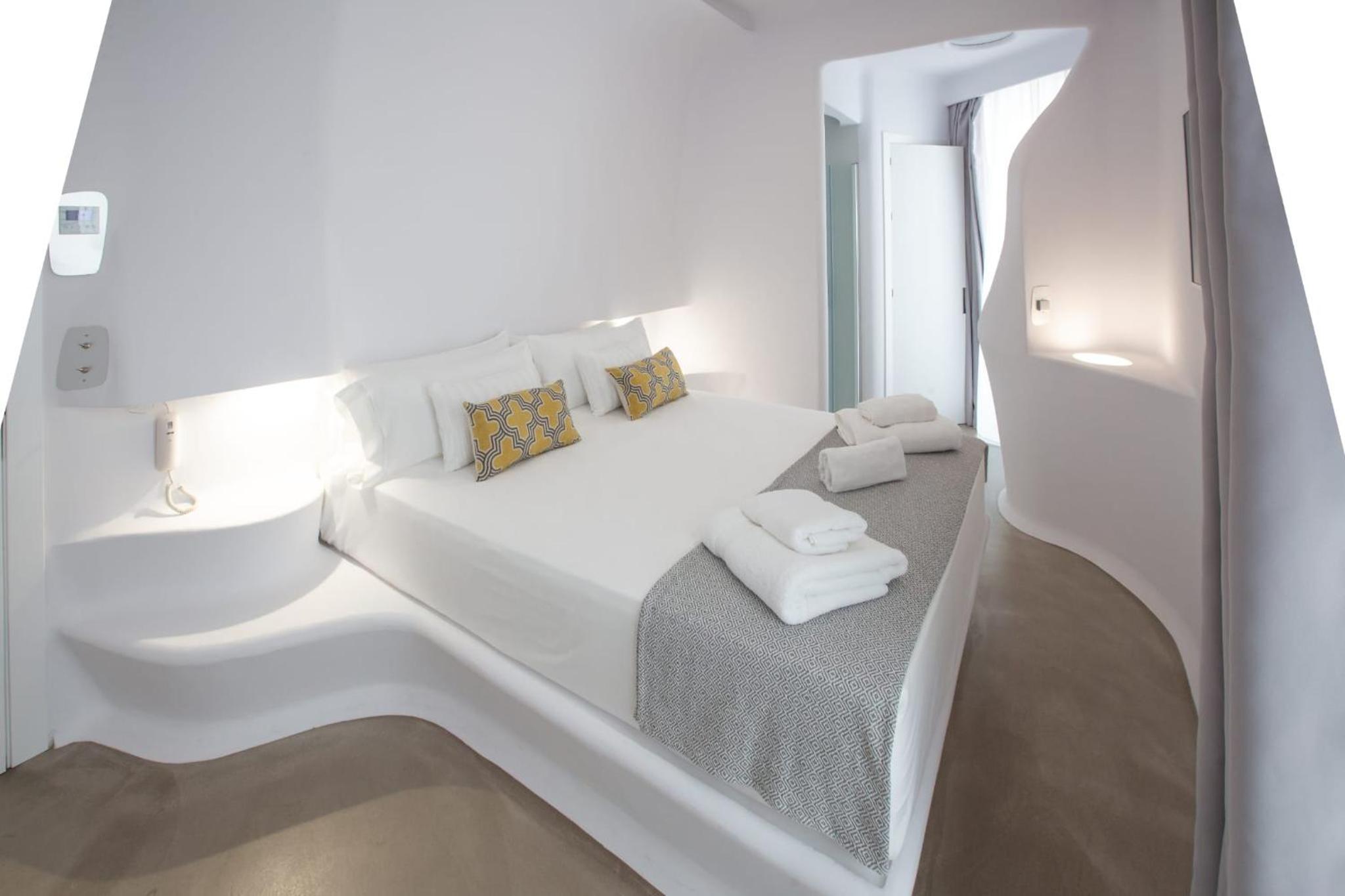 Standard Double Room photo 2