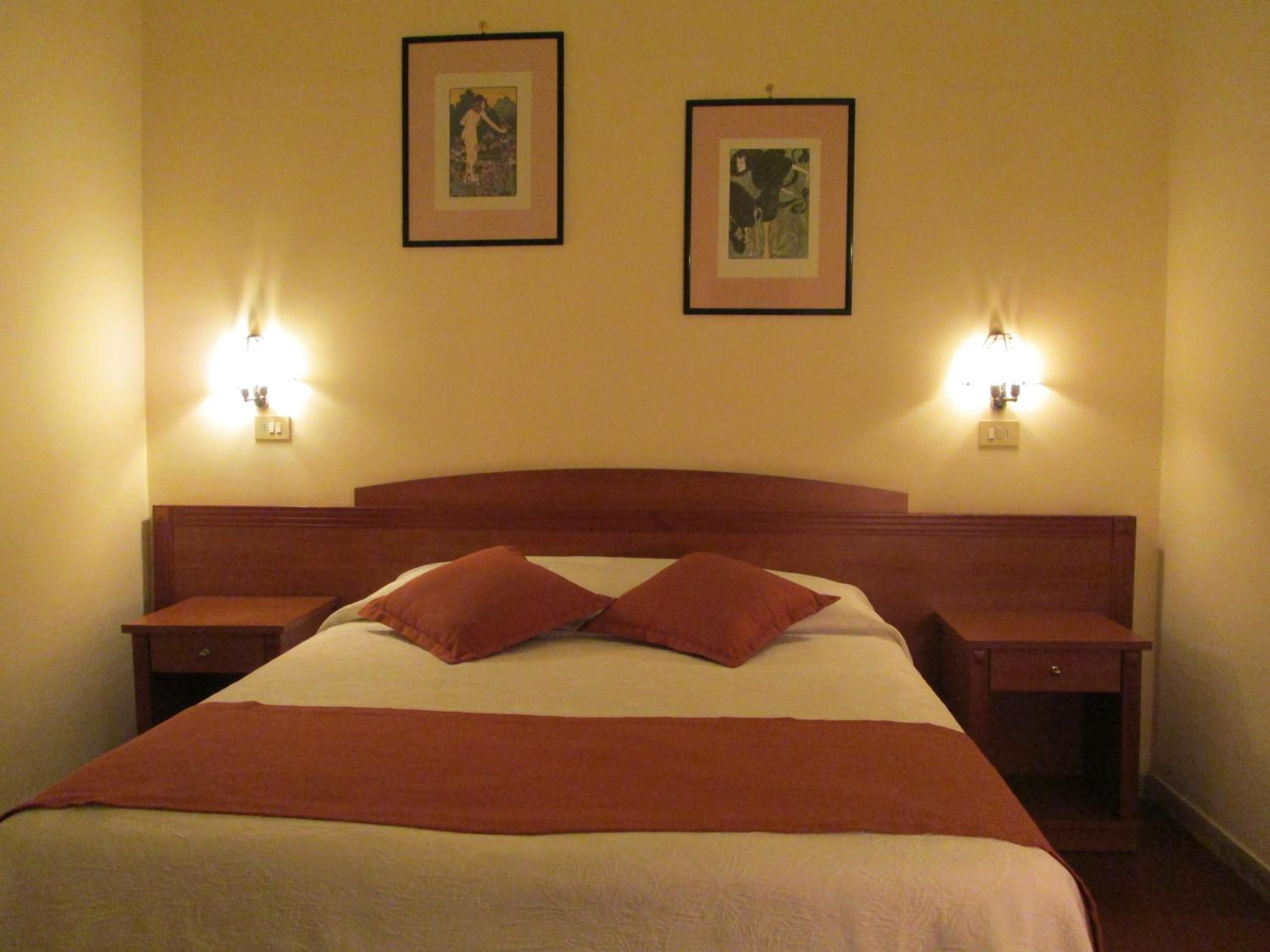 Double Room - Single Use