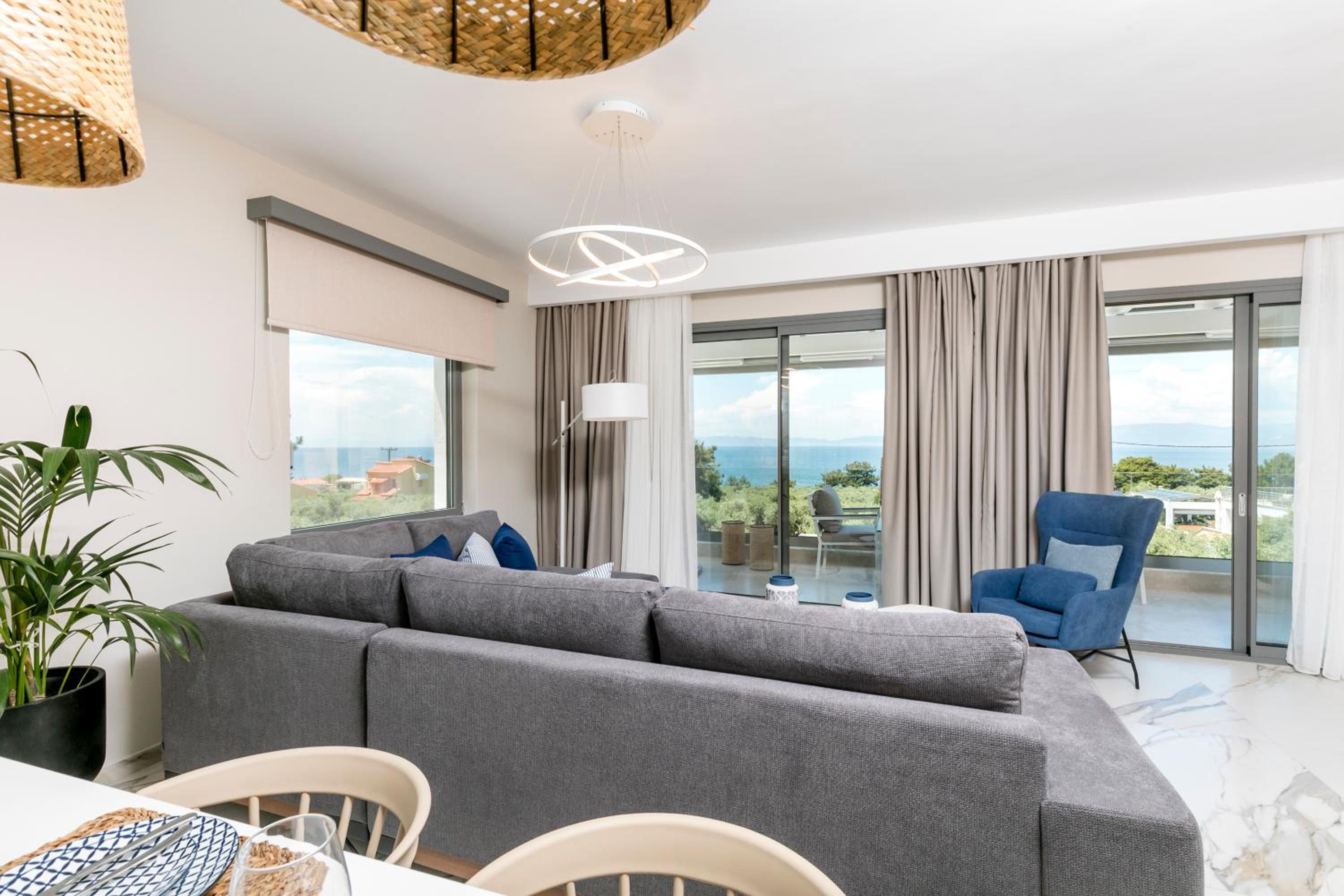 Apartment with Sea View photo 3