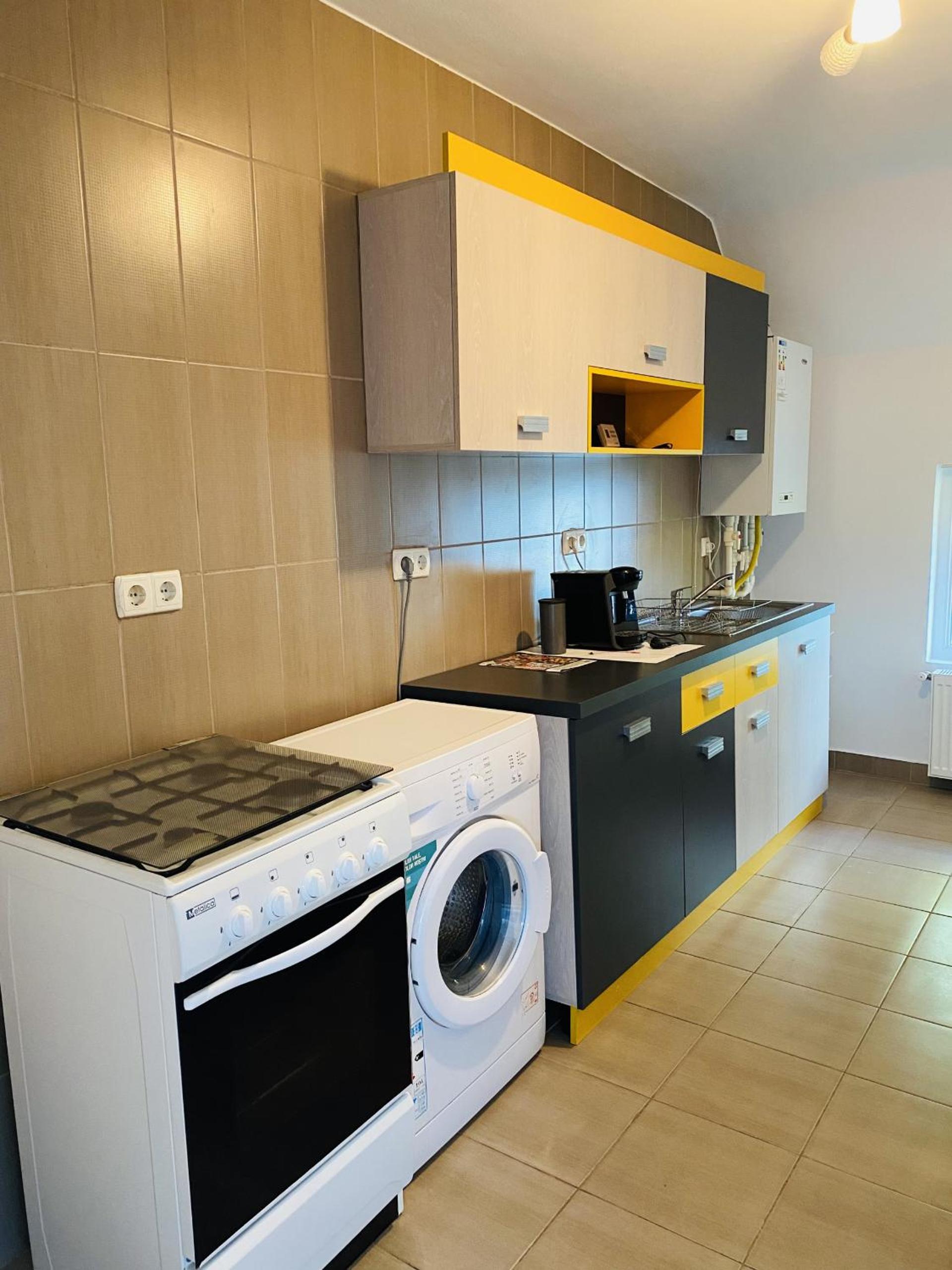 Apartment - Ground Floor photo 3