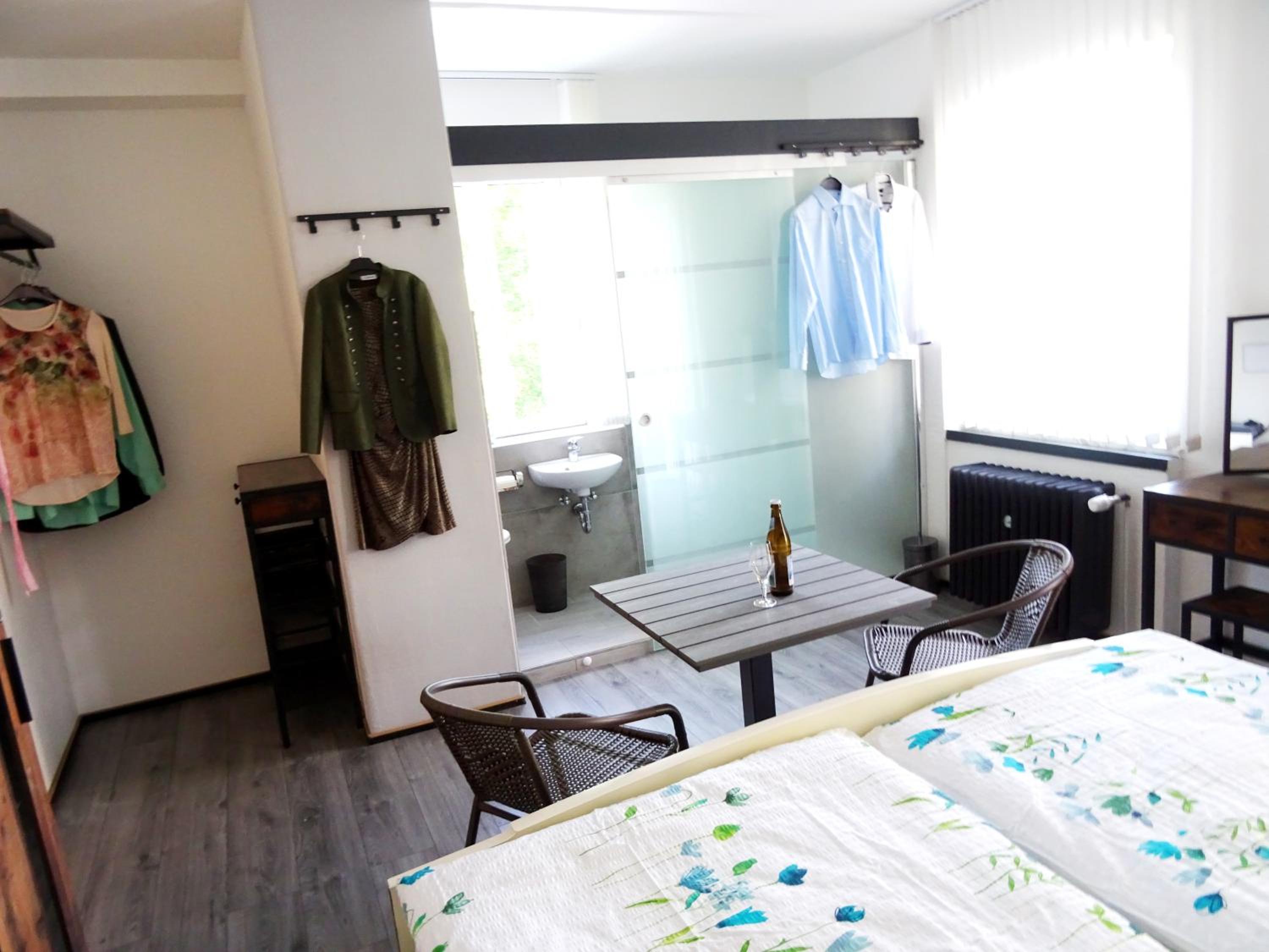 Triple Room with Balcony - Photo 2
