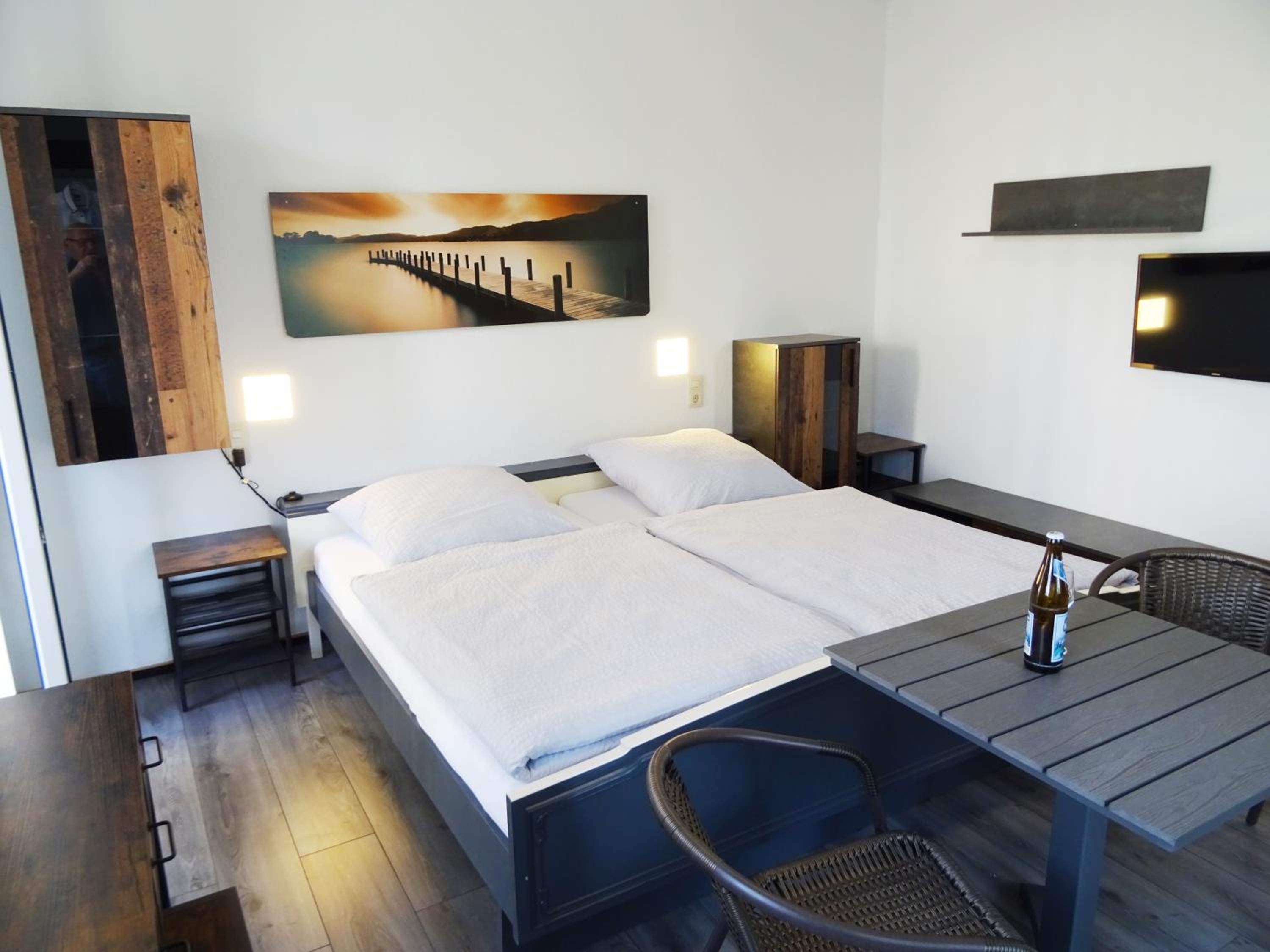 Triple Room with Balcony - Photo 6