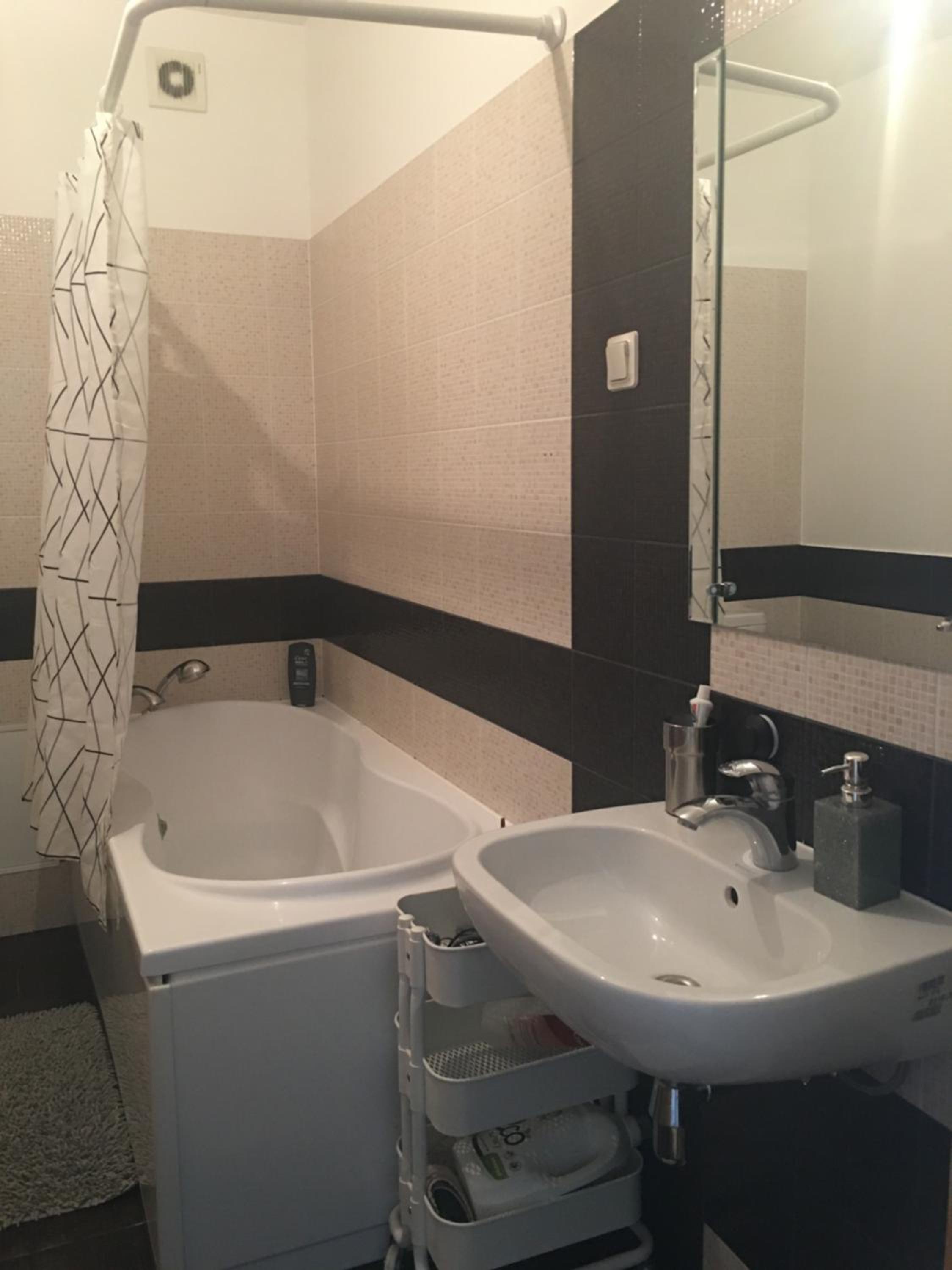 Apartment - Photo 20