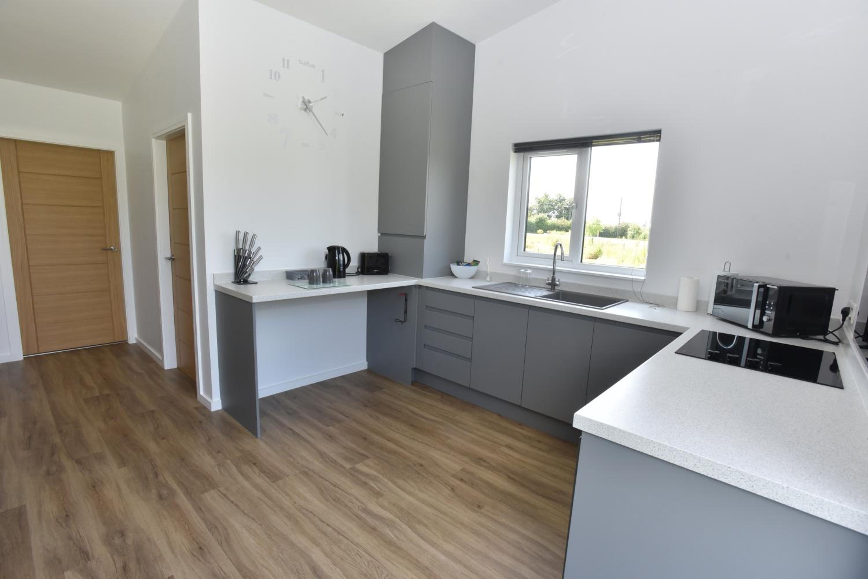 Bens Den 2 Bedroom Lodge photo 3