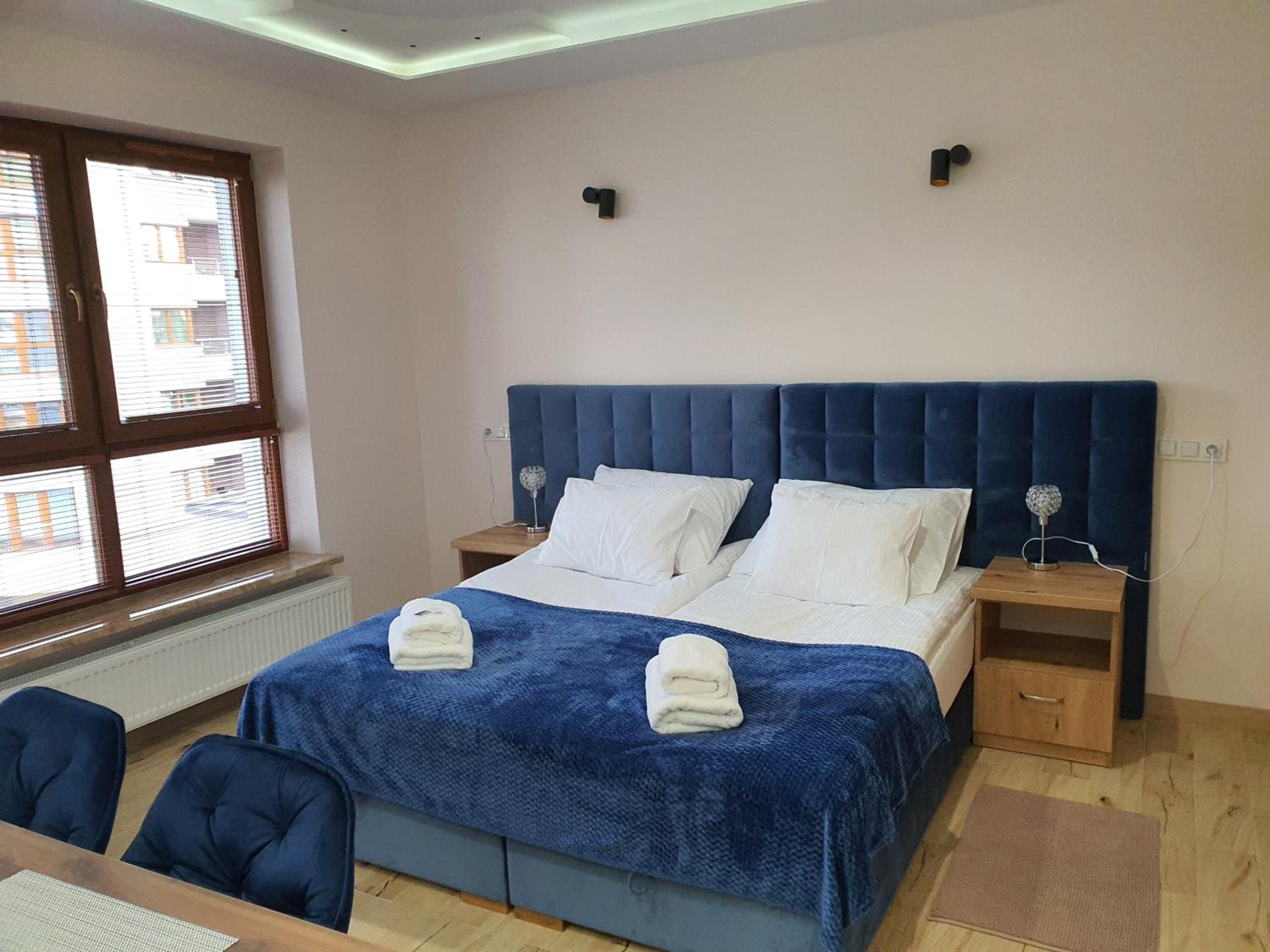 One-Bedroom Apartment - Photo 15