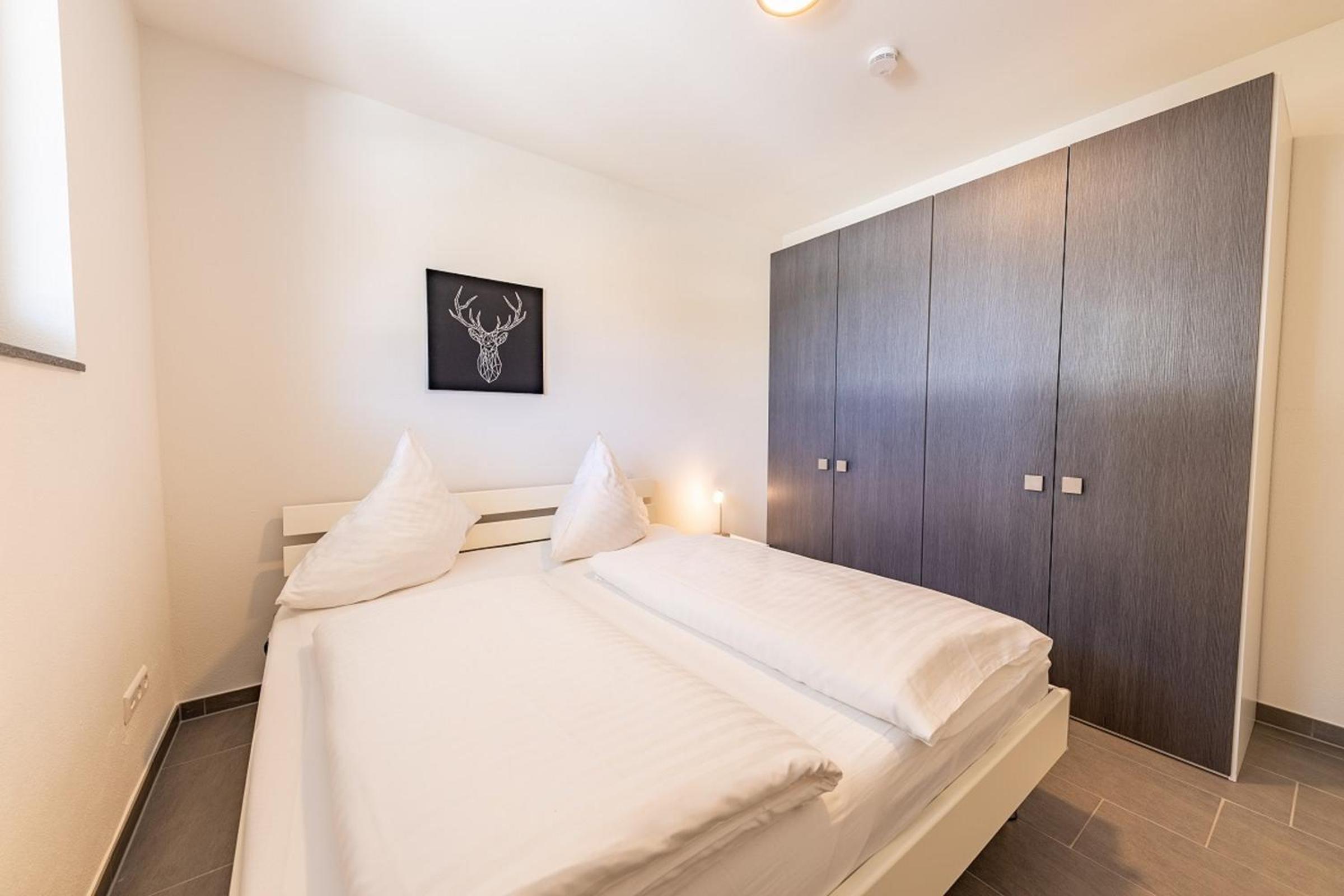 One-Bedroom Apartment- T7 photo 3