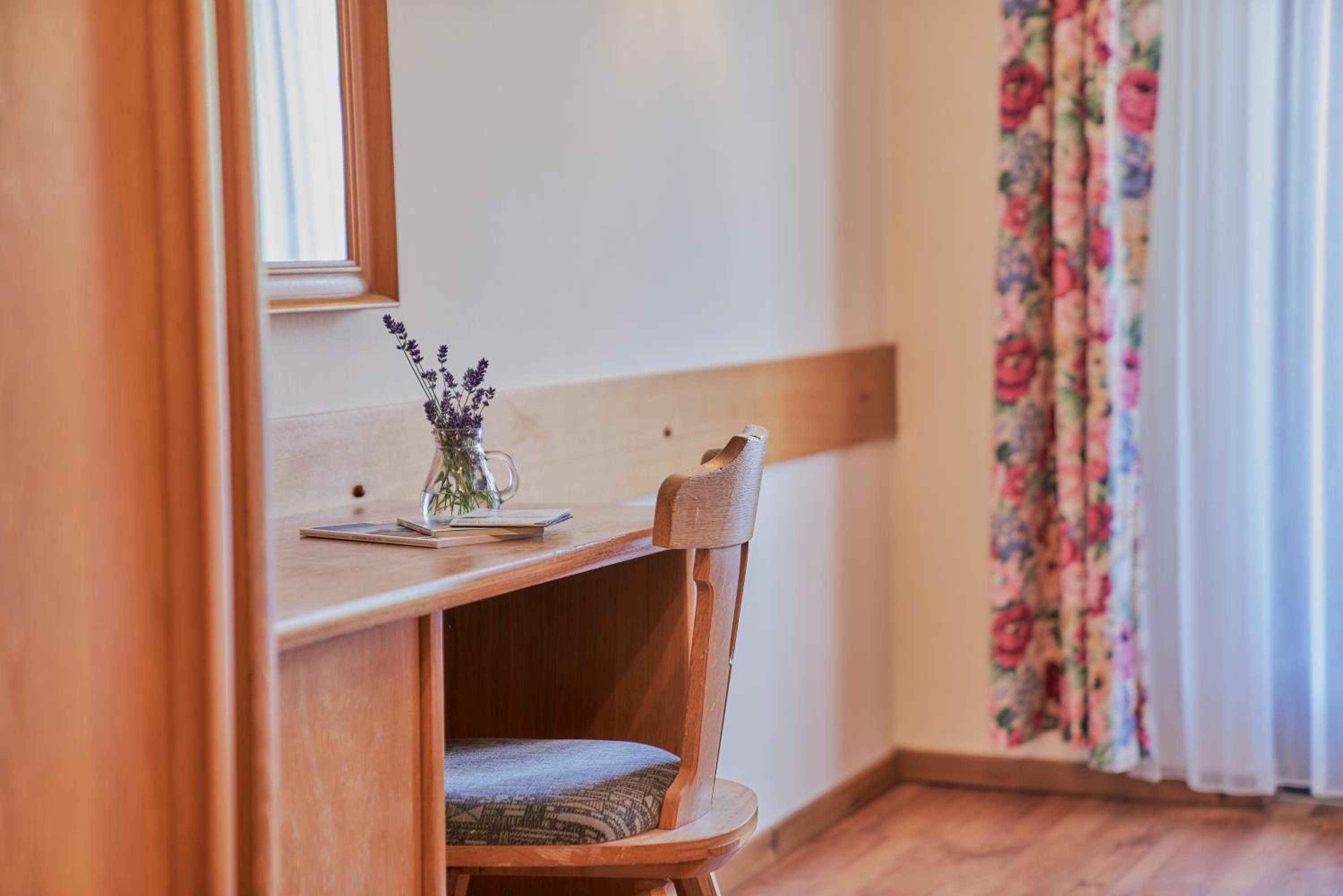 Standard Double or Twin Room photo 2