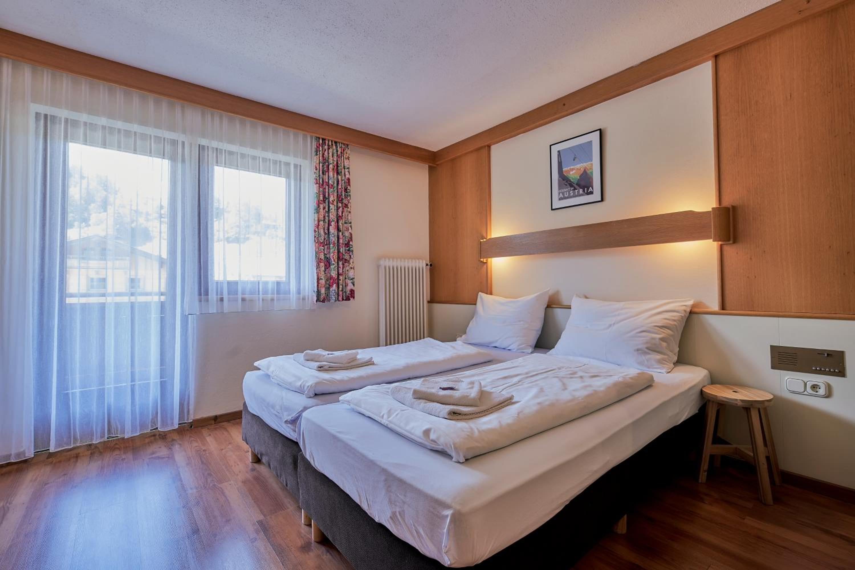 Standard Double or Twin Room photo 1