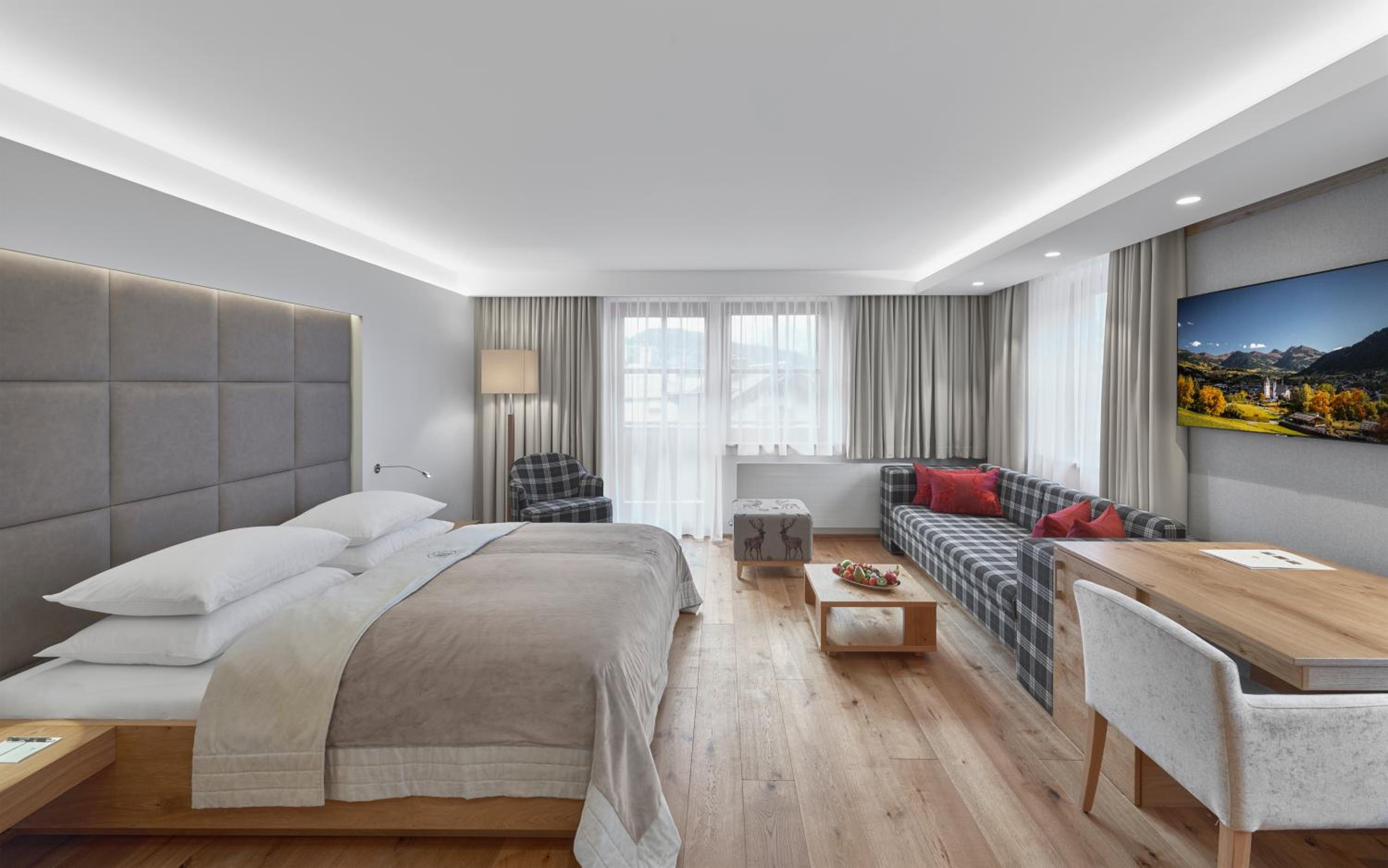 Deluxe Double Room - Photo 1